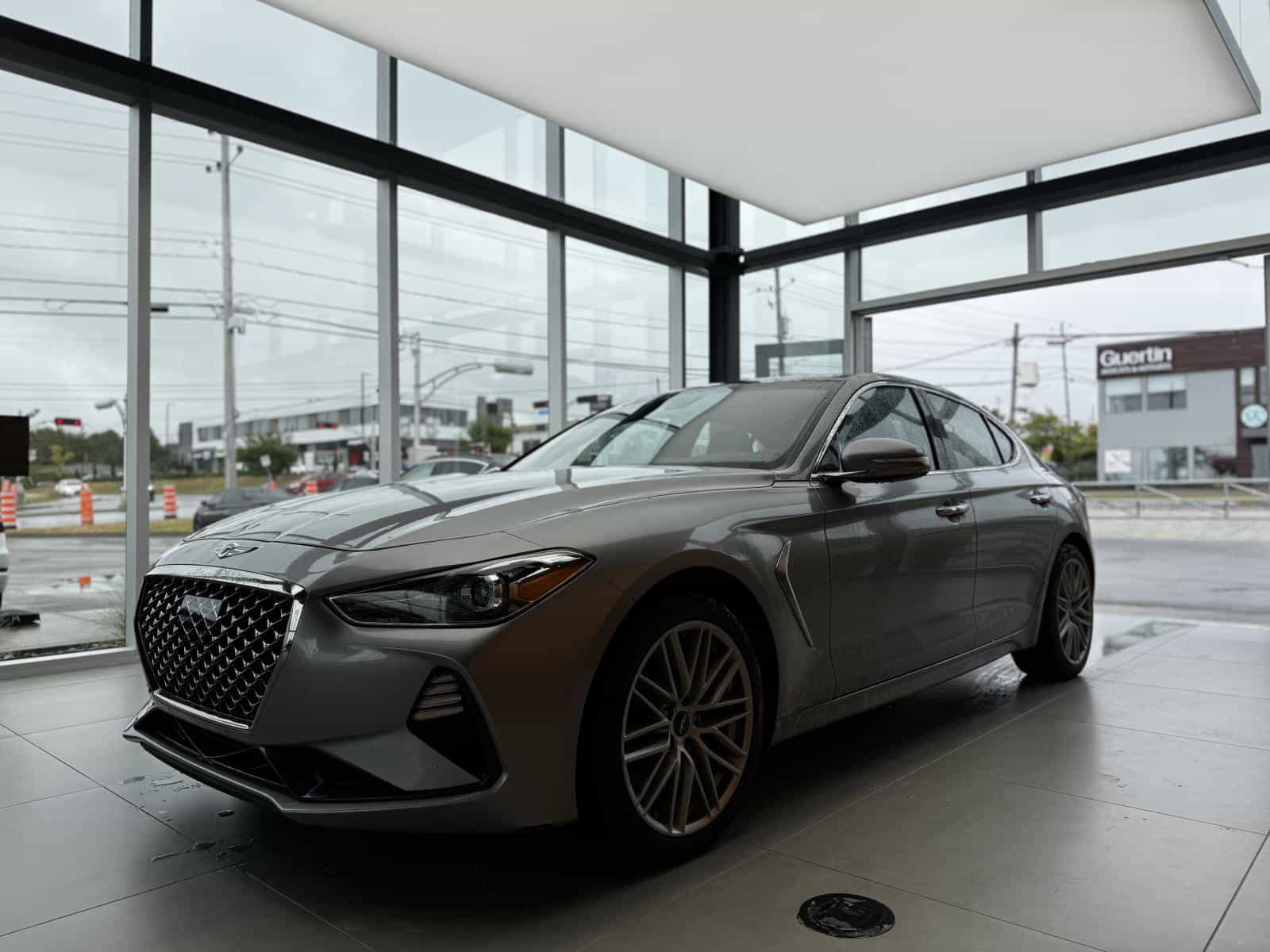 2021 Genesis G70 Elite 2.0T - Image 4