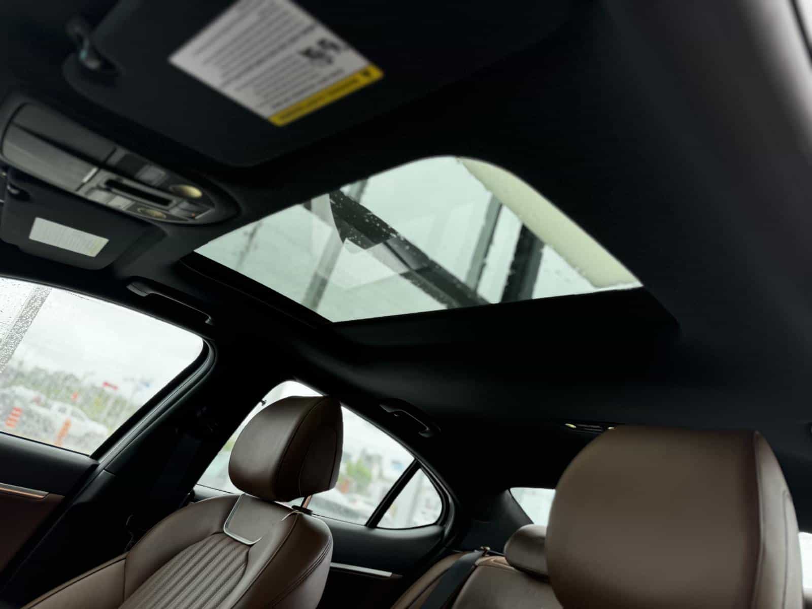 2021 Genesis G70 Elite 2.0T - Image 14