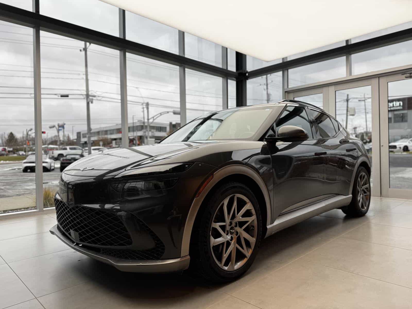 2023 Genesis GV60 Advanced - Image 4