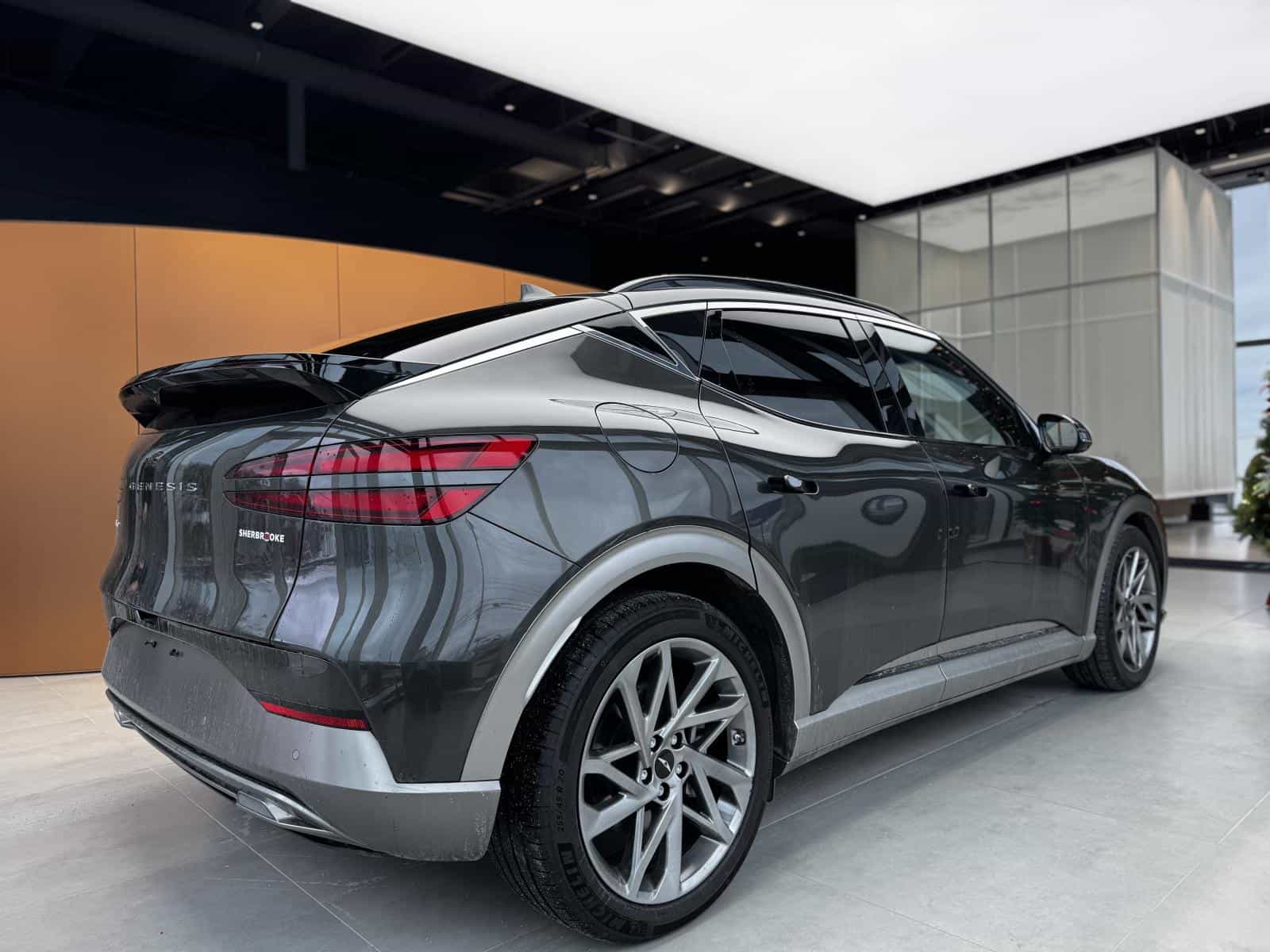 2023 Genesis GV60 Advanced - Image 8