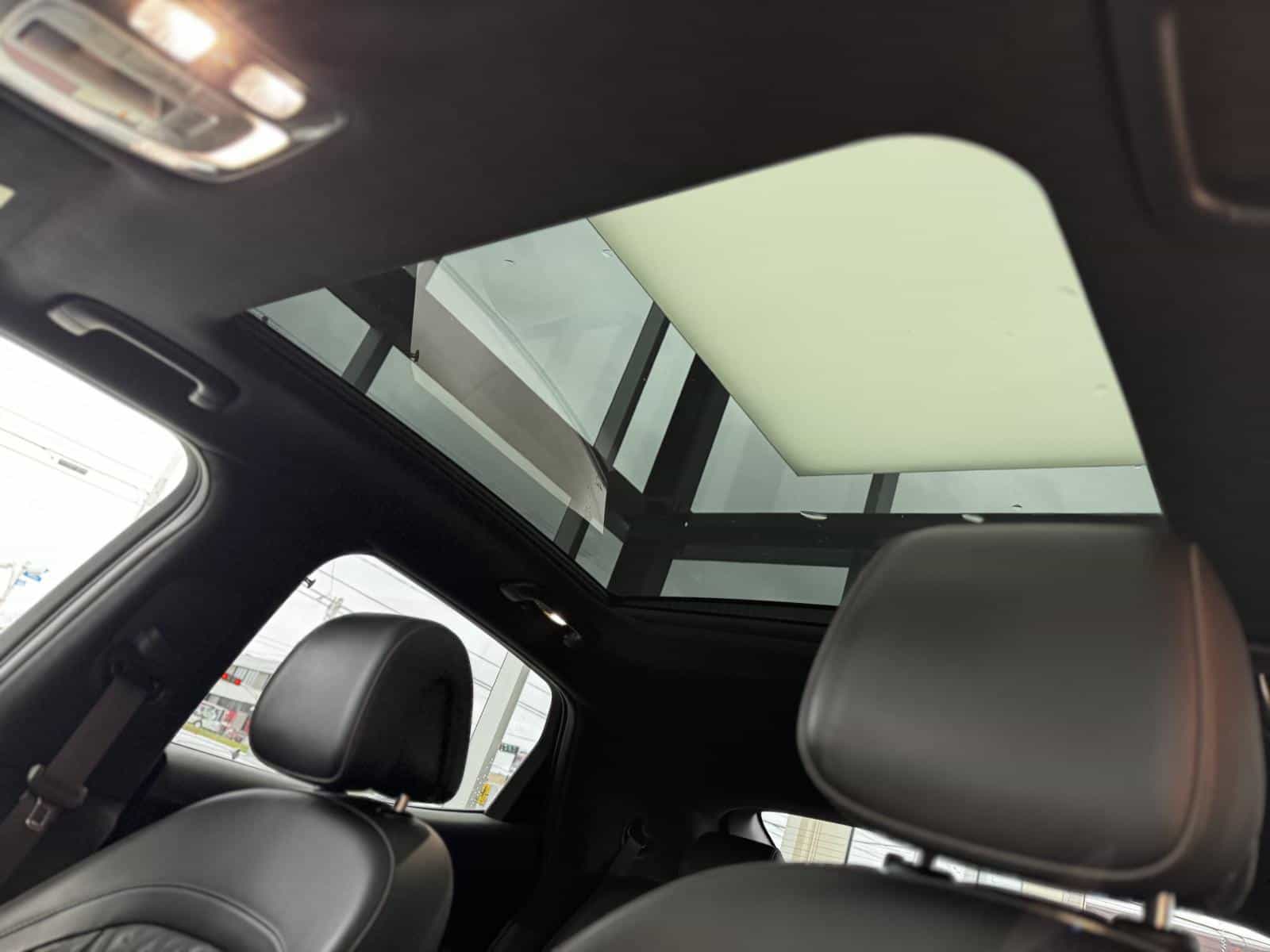 2023 Genesis GV60 Advanced - Image 14