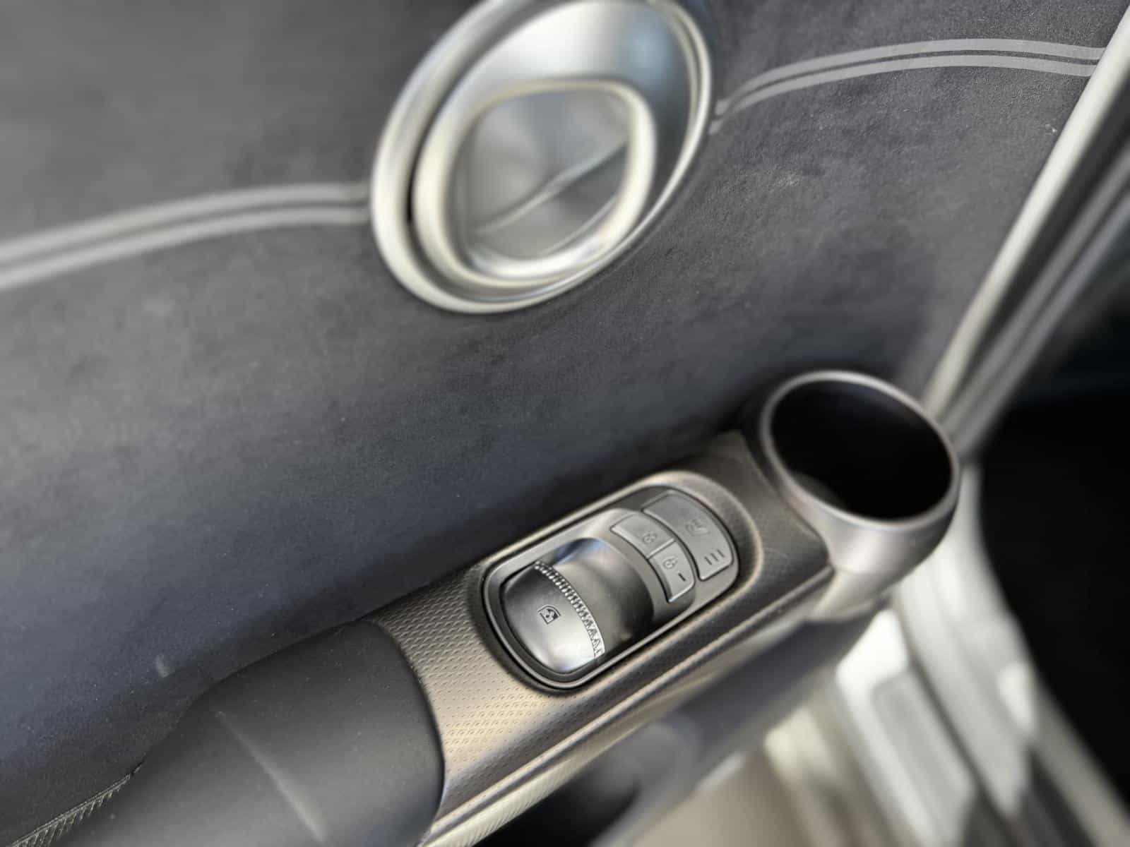 2023 Genesis GV60 Advanced - Image 10