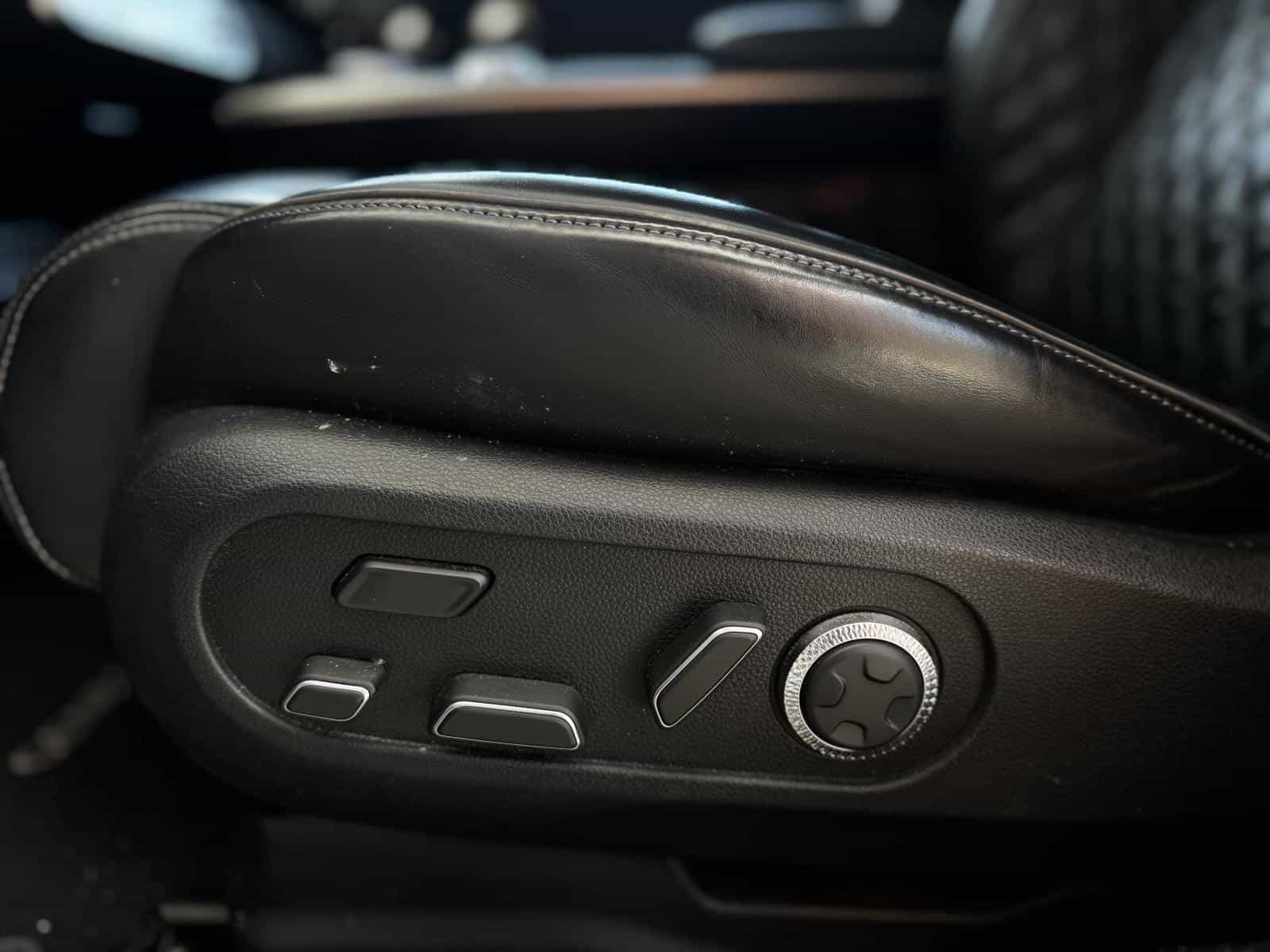 2023 Genesis GV60 Advanced - Image 13