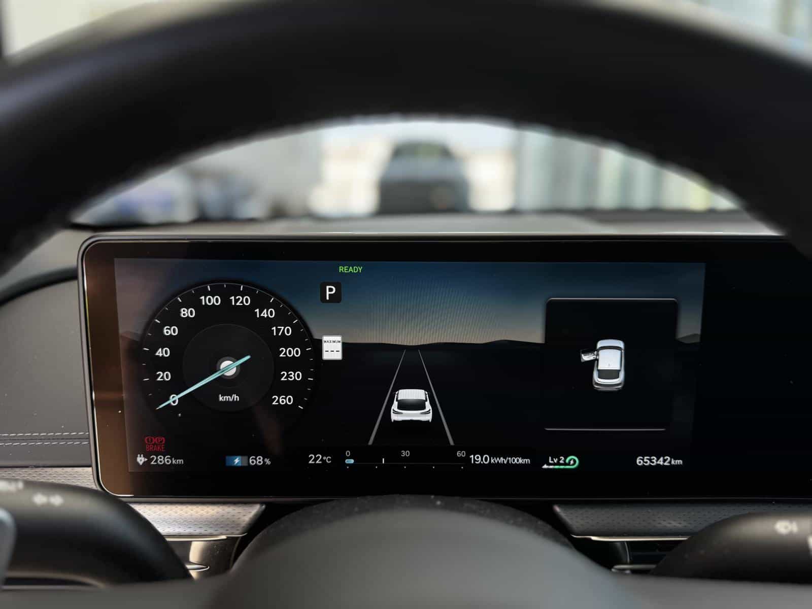 2023 Genesis GV60 Advanced - Image 18