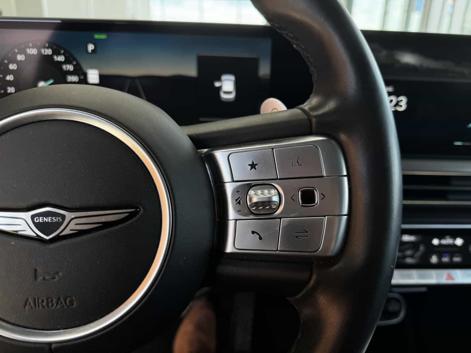 2023 Genesis GV60 Advanced - Image 19