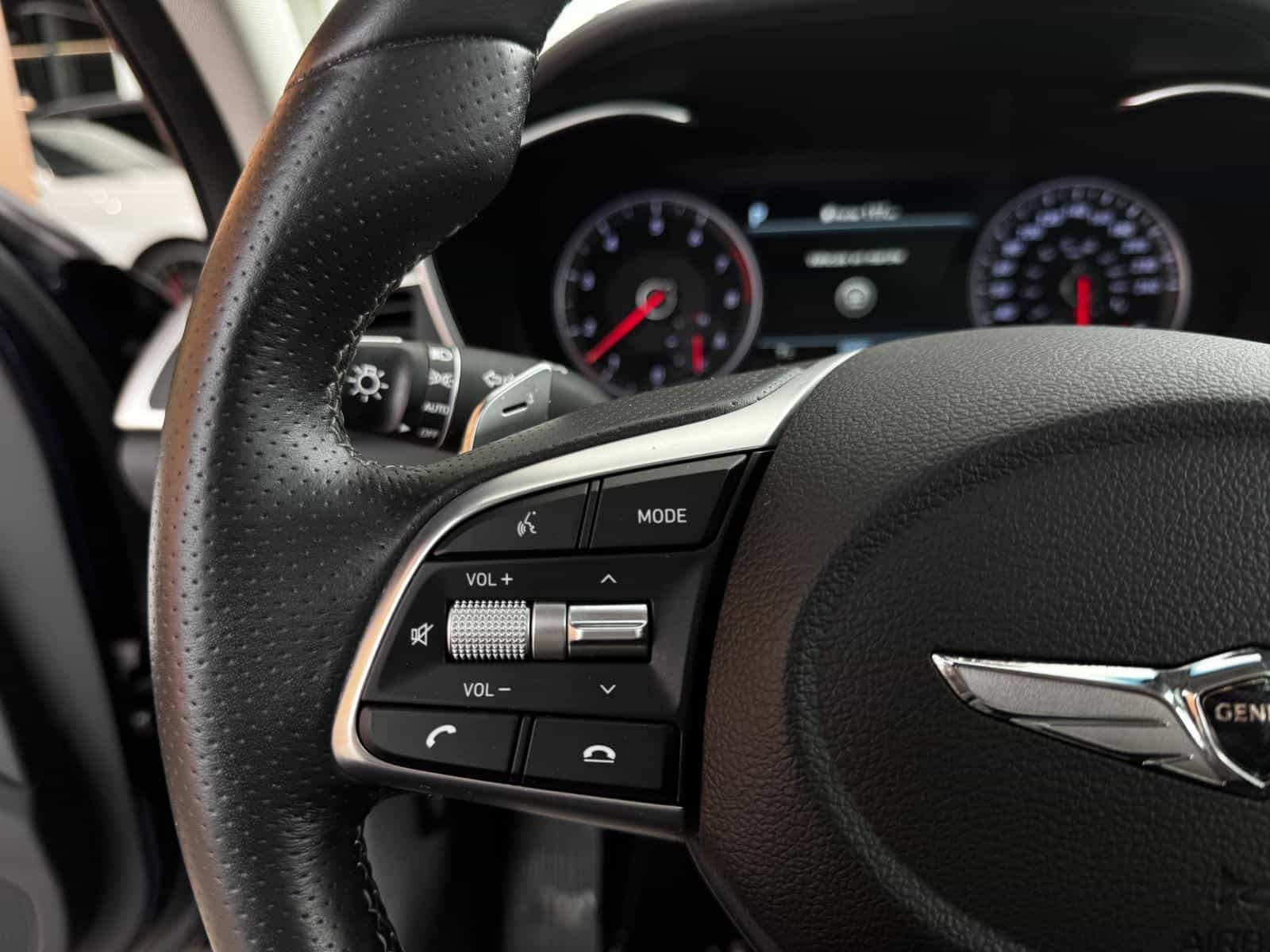 2021 Genesis G70 Elite 2.0T - Image 16