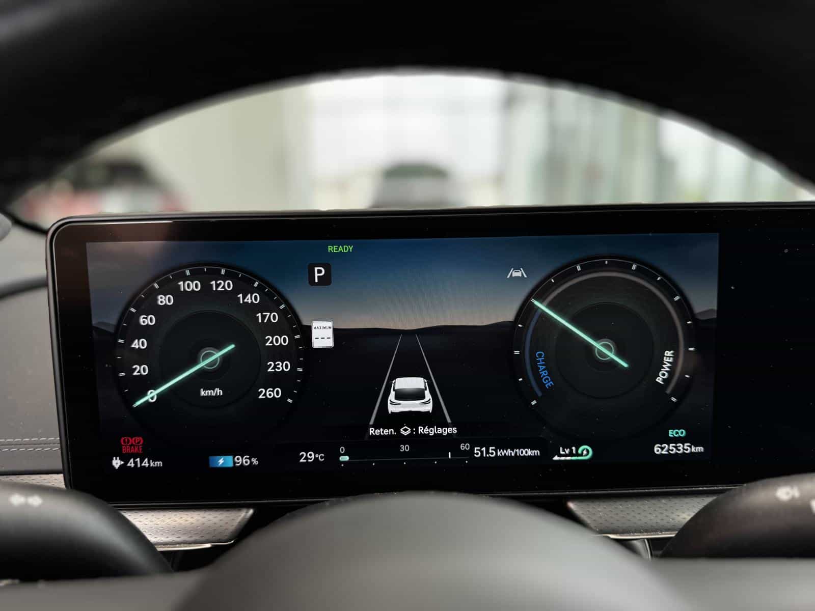 2023 Genesis GV60 Advanced - Image 18