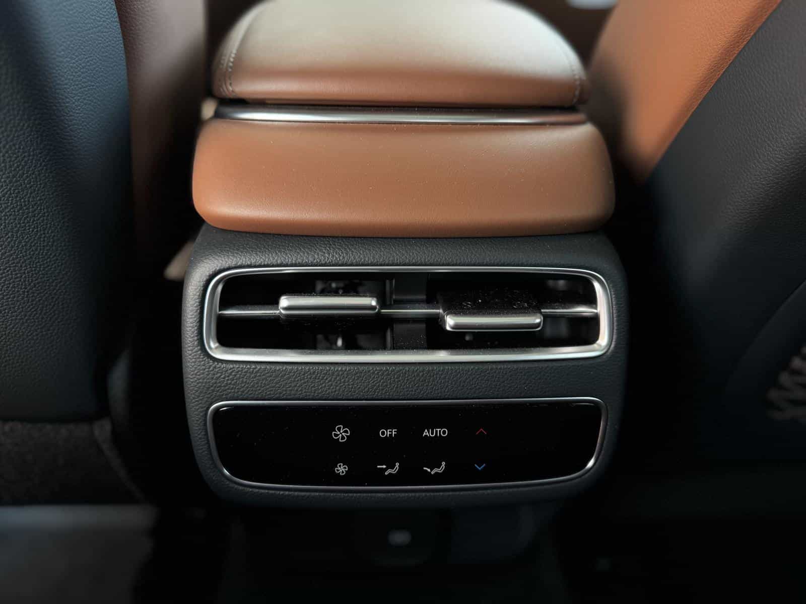 2026 Genesis GV70 Advanced Tech 2.5T - Image 12