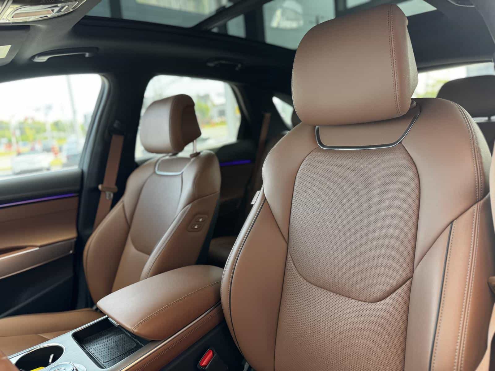 2026 Genesis GV70 Advanced Tech 2.5T - Image 17