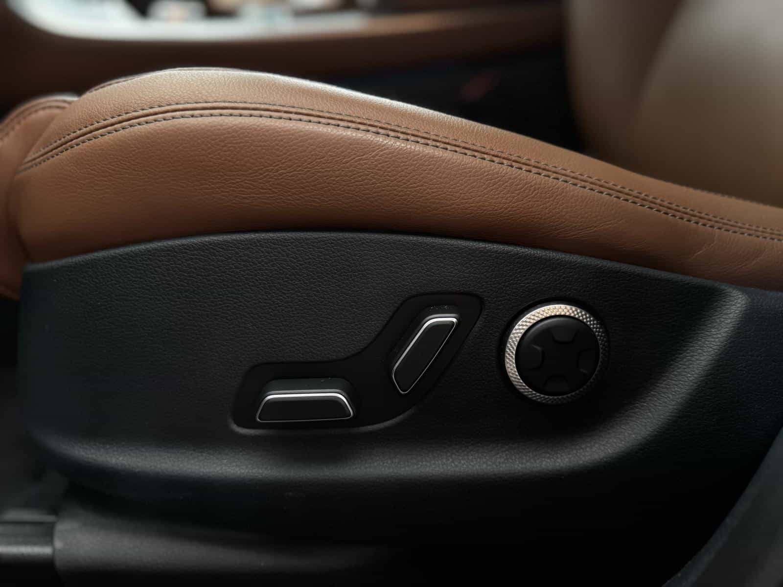 2026 Genesis GV70 Advanced Tech 2.5T - Image 12