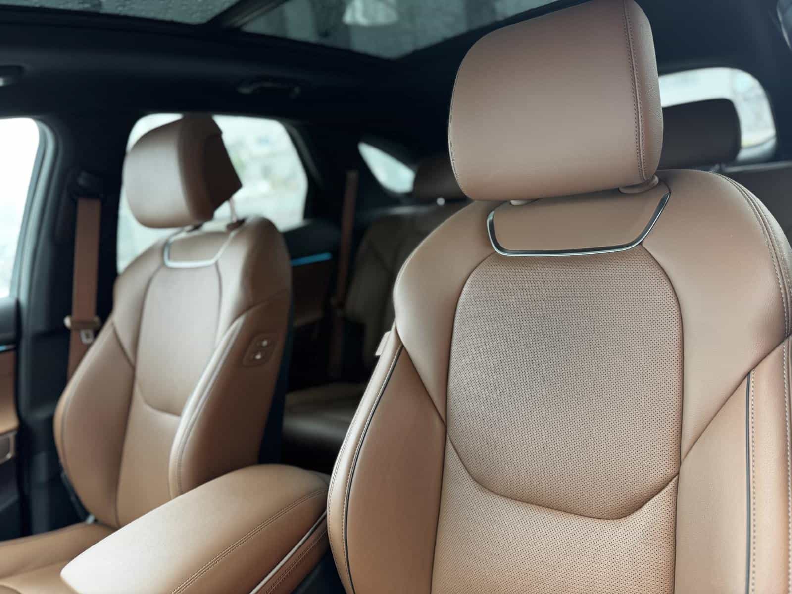 2026 Genesis GV70 Advanced Tech 2.5T - Image 14