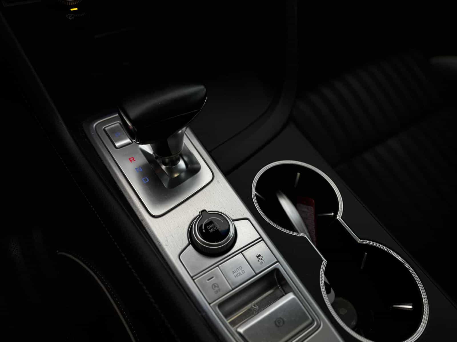 2021 Genesis G70 Elite 2.0T - Image 24