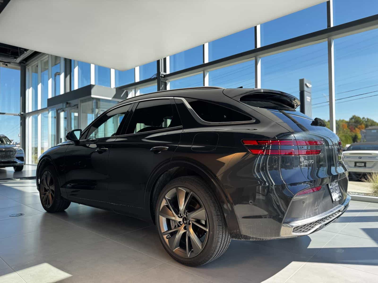 2026 Genesis GV70 Advanced Tech 2.5T - Image 6