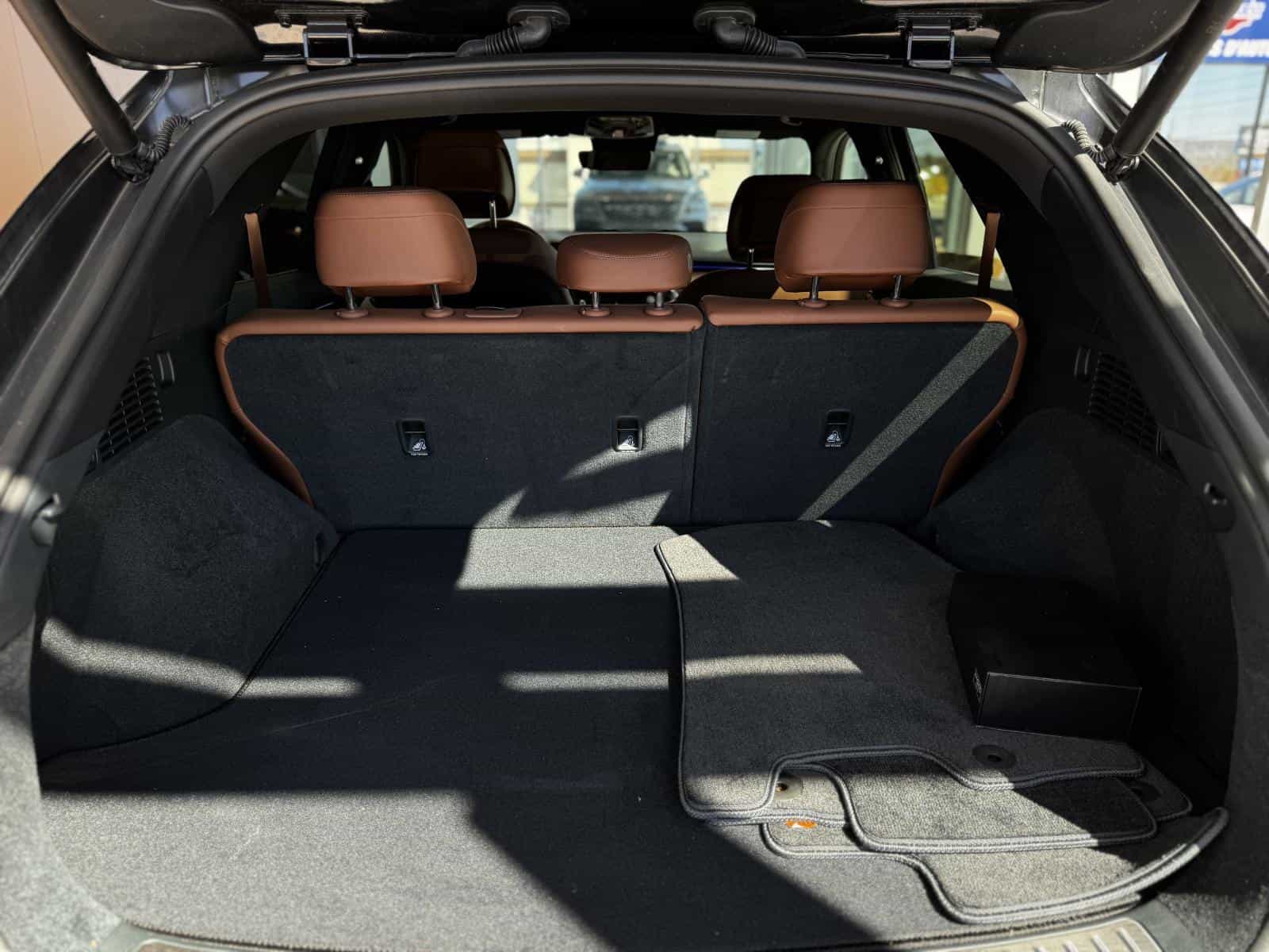 2026 Genesis GV70 Advanced Tech 2.5T - Image 9