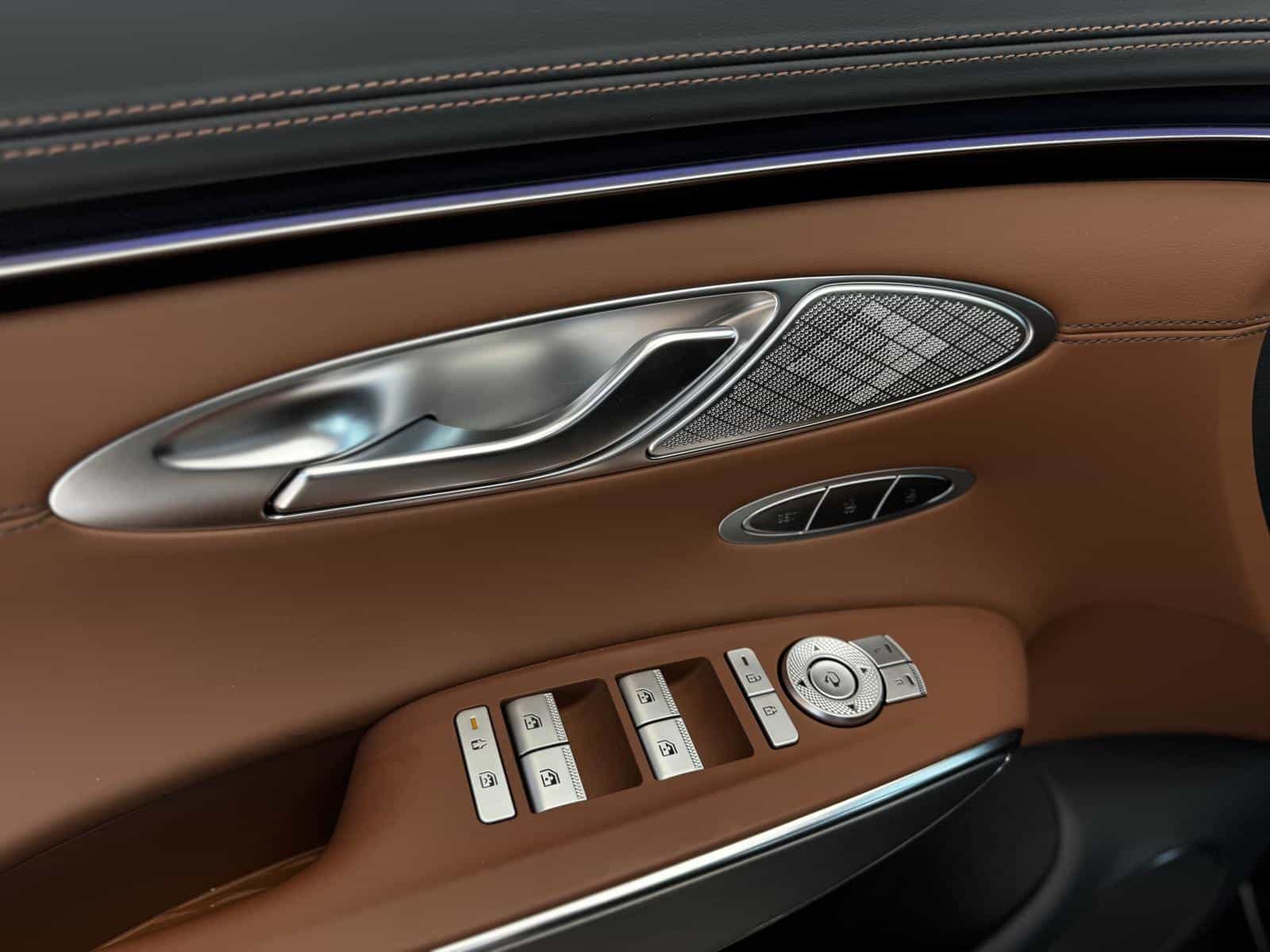 2026 Genesis GV70 Advanced Tech 2.5T - Image 13