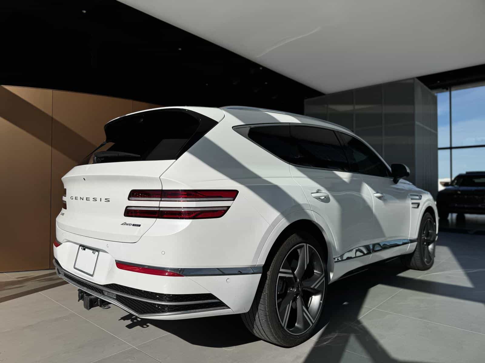 2025 Genesis GV80 3.5T PRESTIGE 7P AWD - Image 8