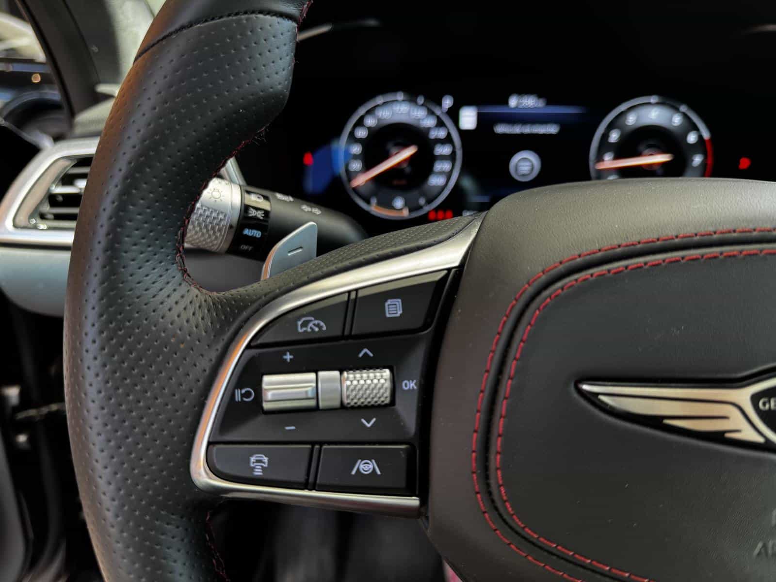 2026 Genesis G70 Sport 3.3T - Image 18