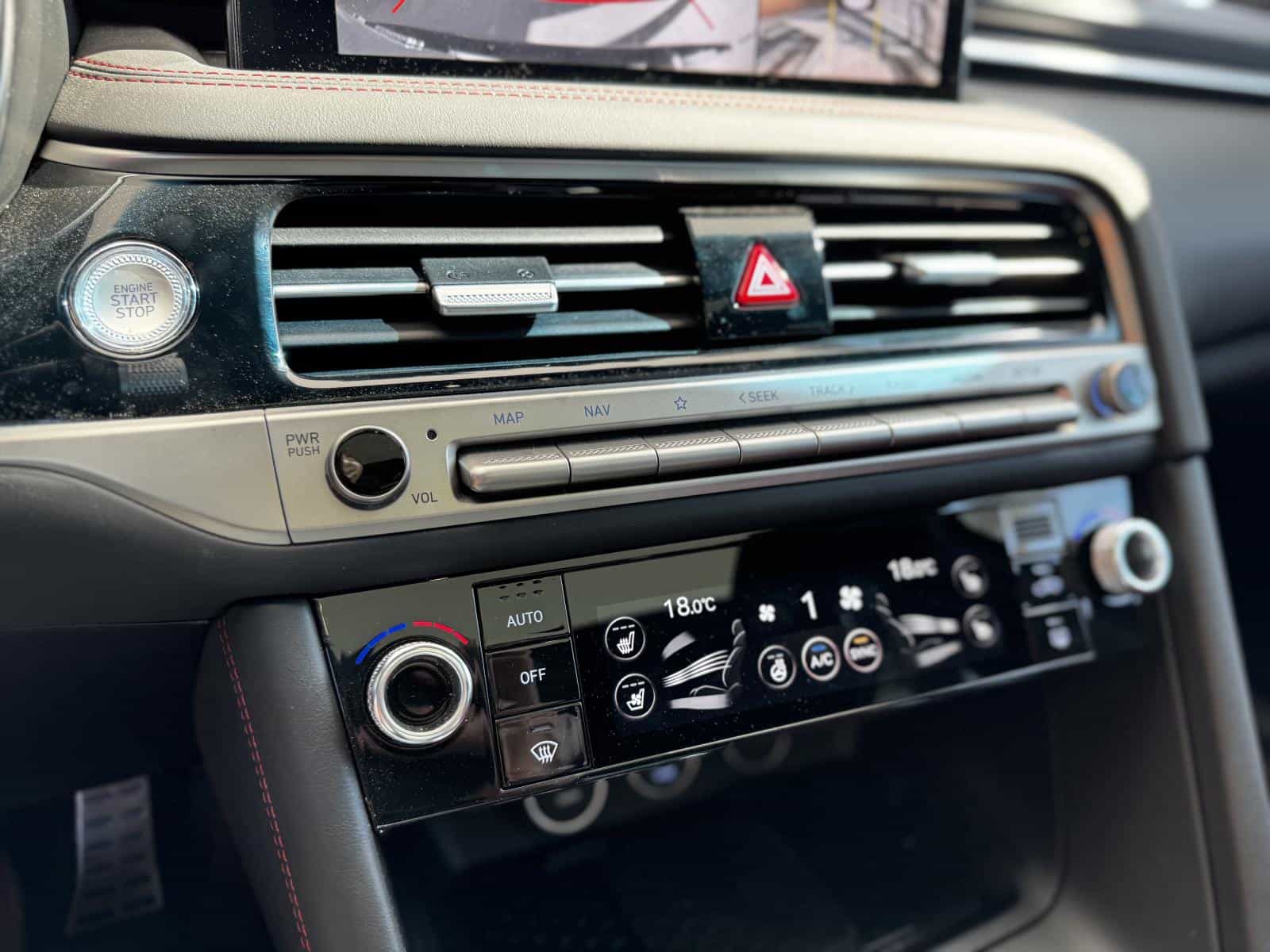 2026 Genesis G70 Sport 3.3T - Image 22