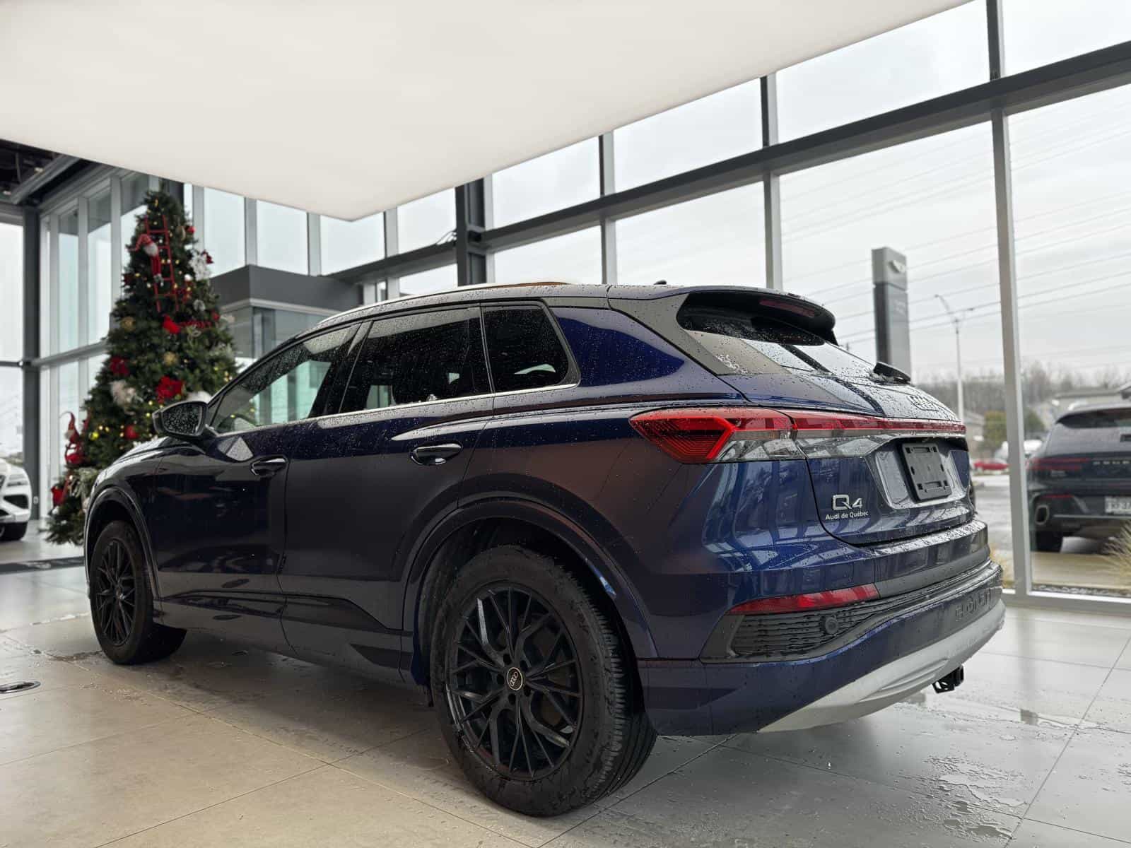 2024 Audi Q4 e-tron 50 - Image 6