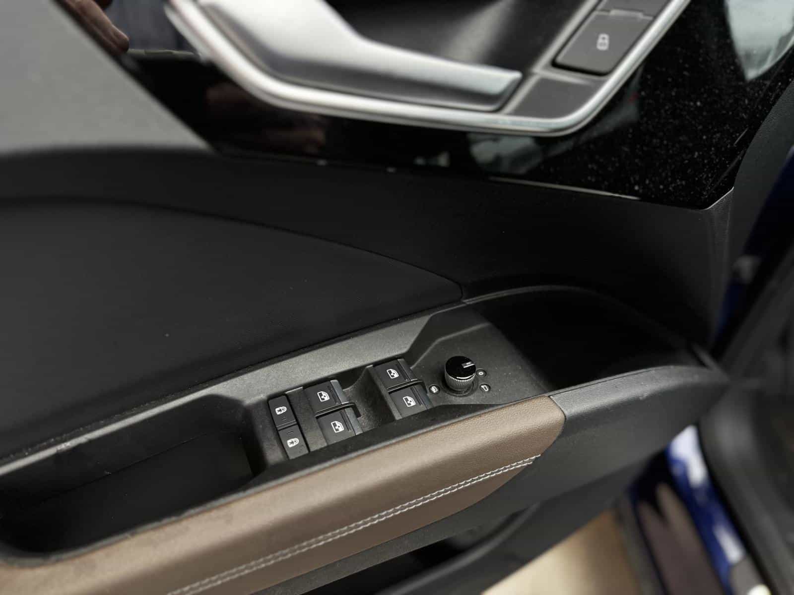 2024 Audi Q4 e-tron 50 - Image 11