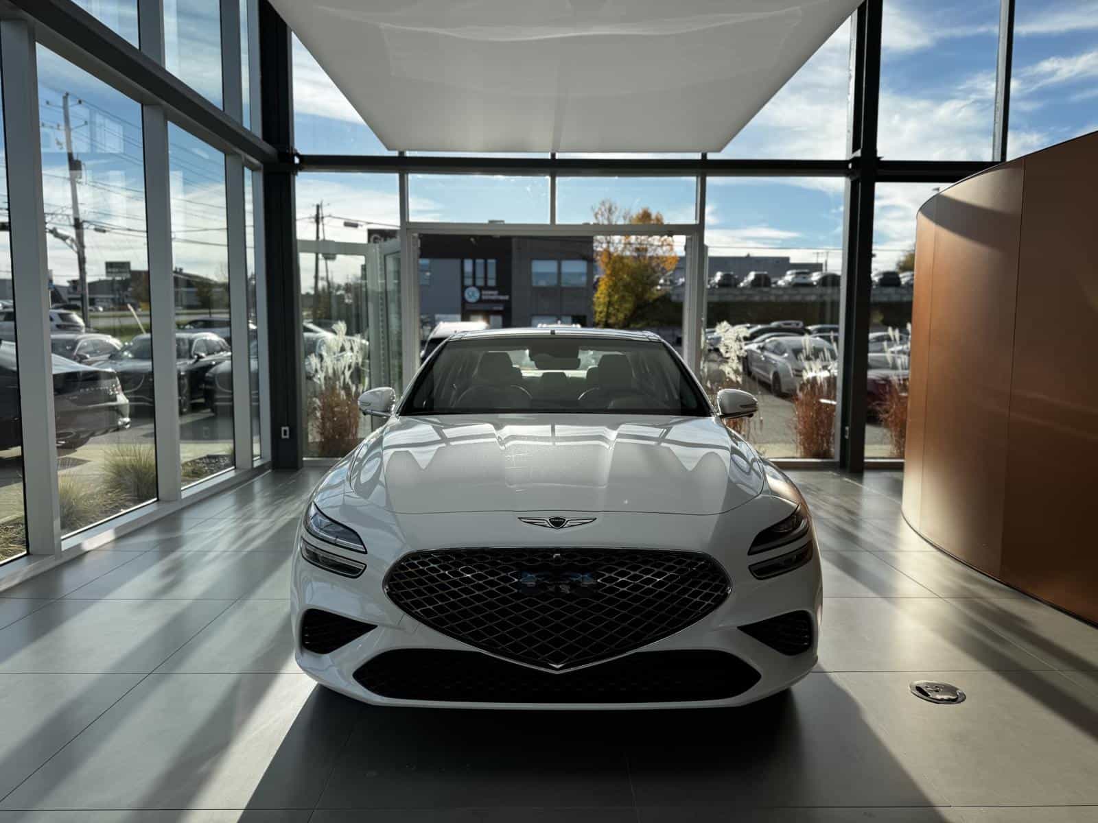 2025 Genesis G70 Prestige 2.5T - Image 3