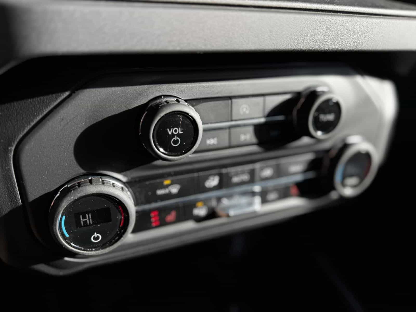 2025 Ford Bronco Big Bend - Image 18