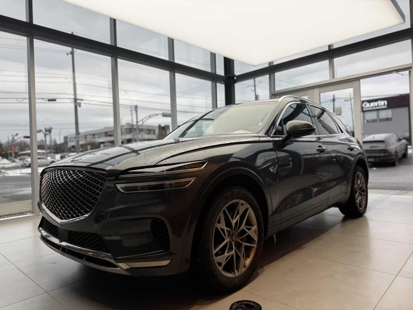 2024 Genesis GV70 Advanced 2.5T - Image 4