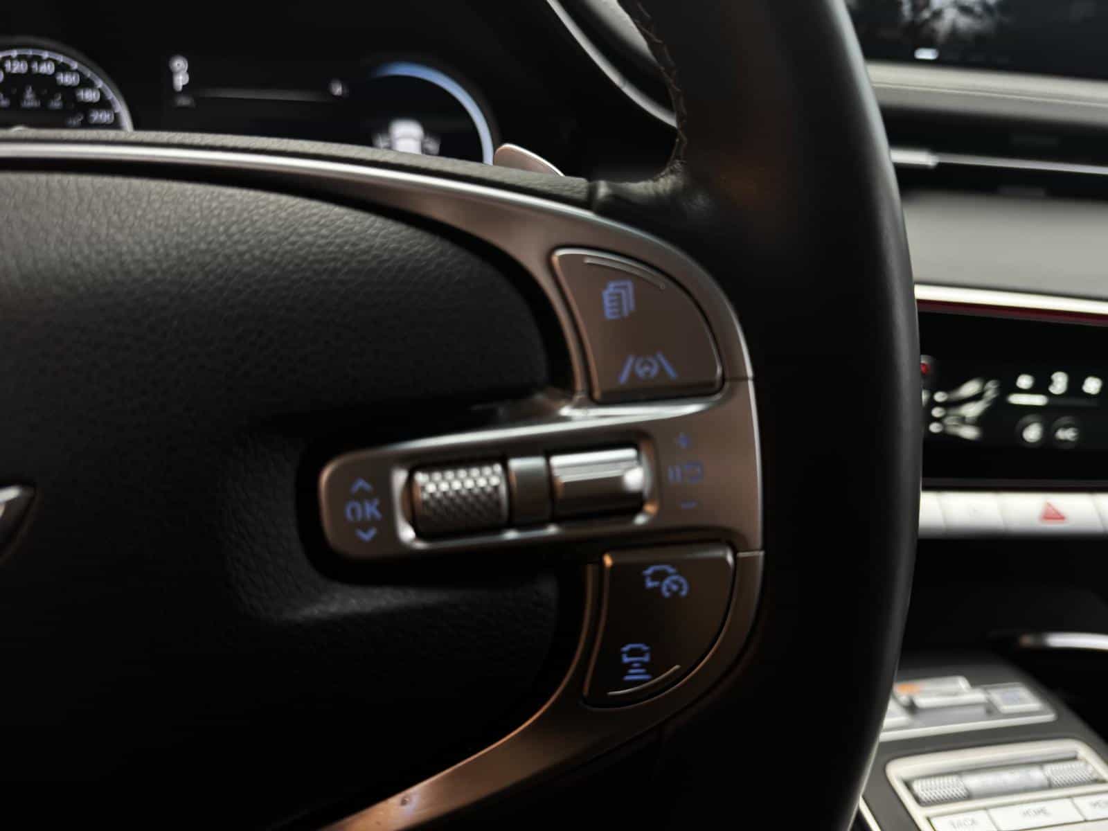 2024 Genesis GV70 Advanced 2.5T - Image 20