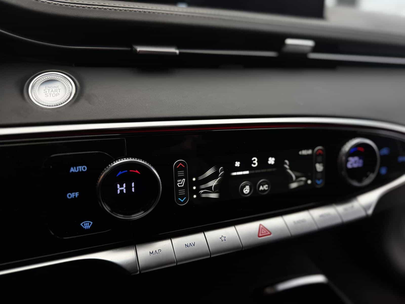 2024 Genesis GV70 Advanced 2.5T - Image 22