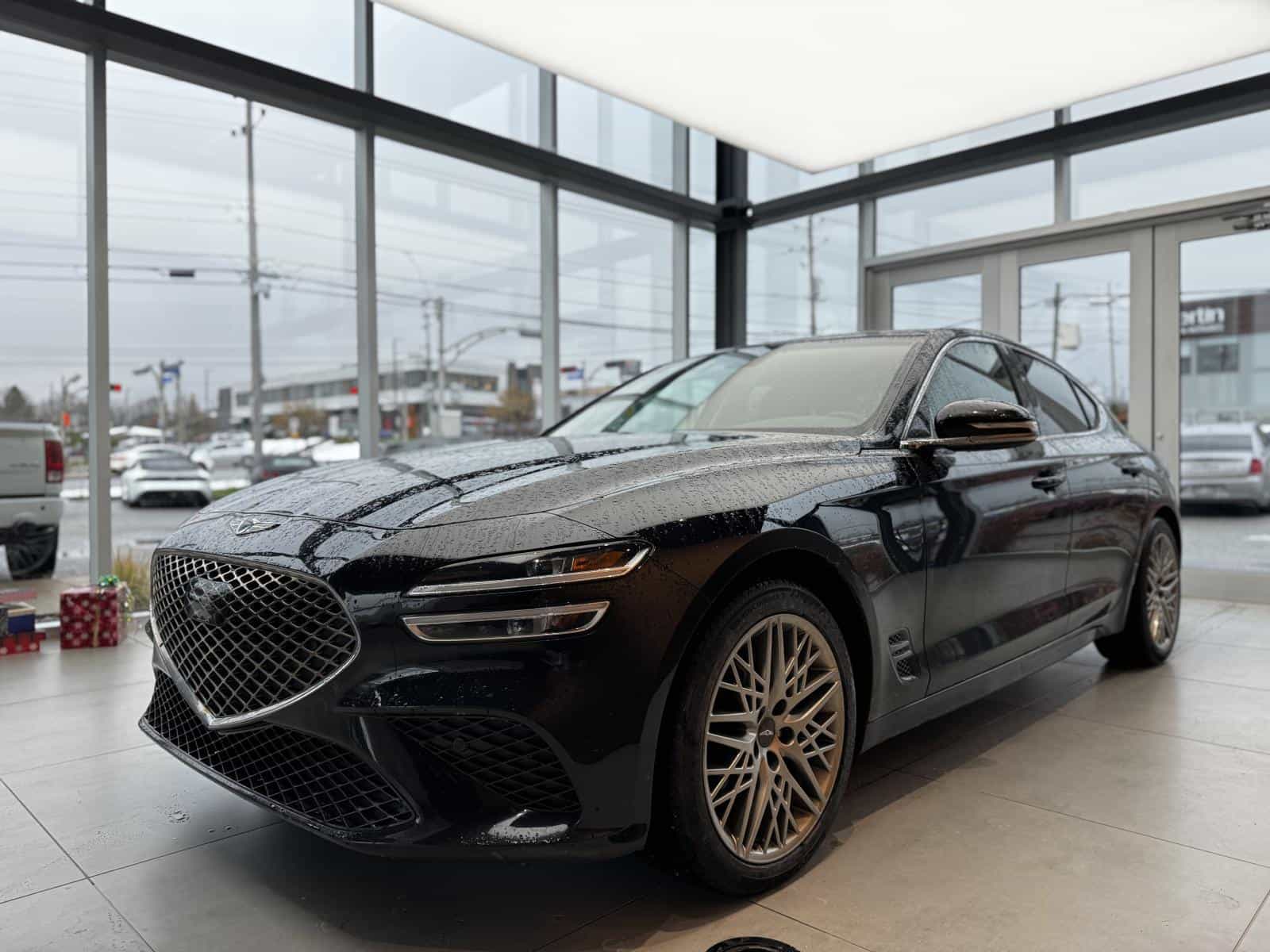 2023 Genesis G70 Advanced 2.0T - Image 4
