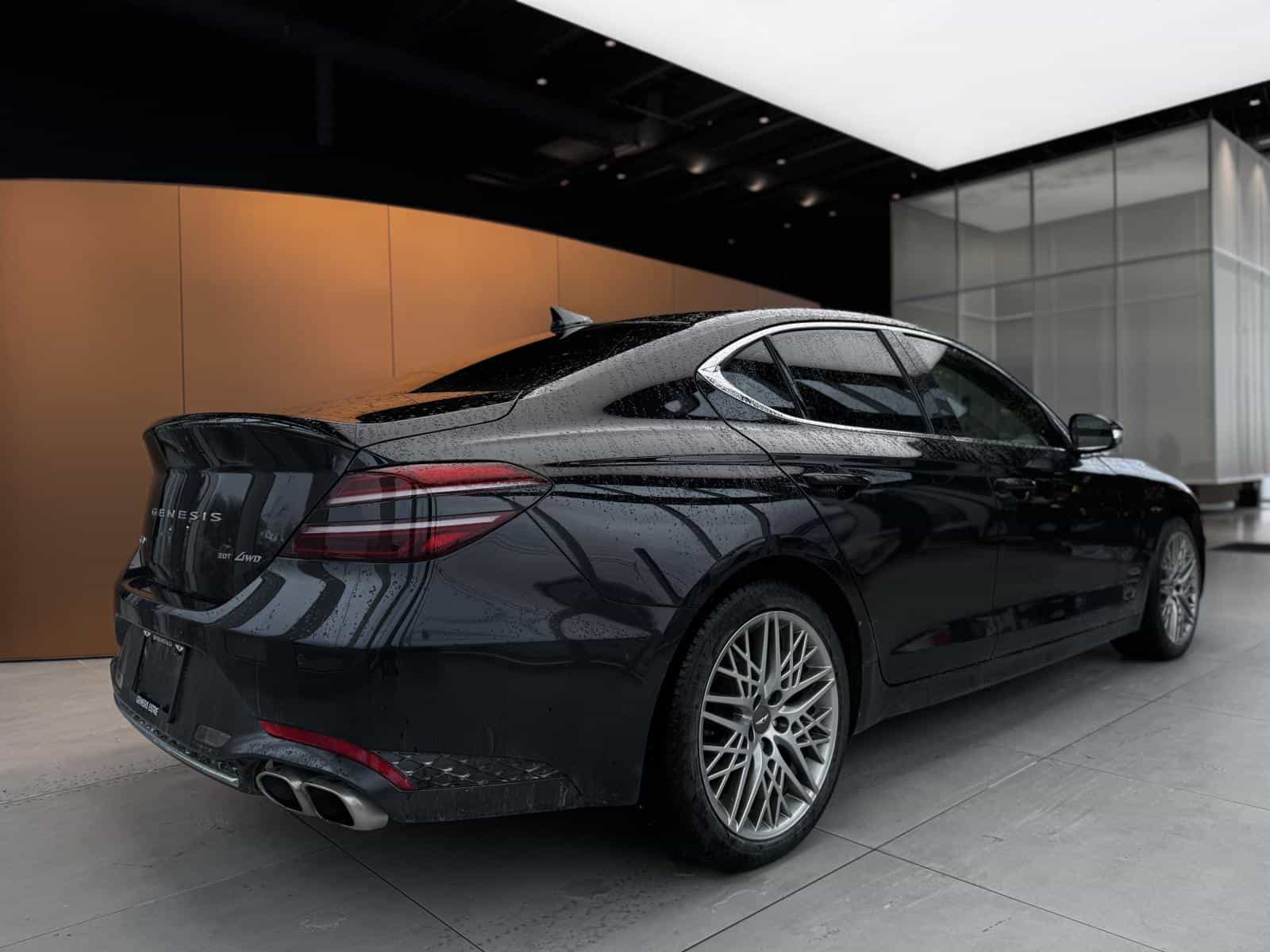 2023 Genesis G70 Advanced 2.0T - Image 7
