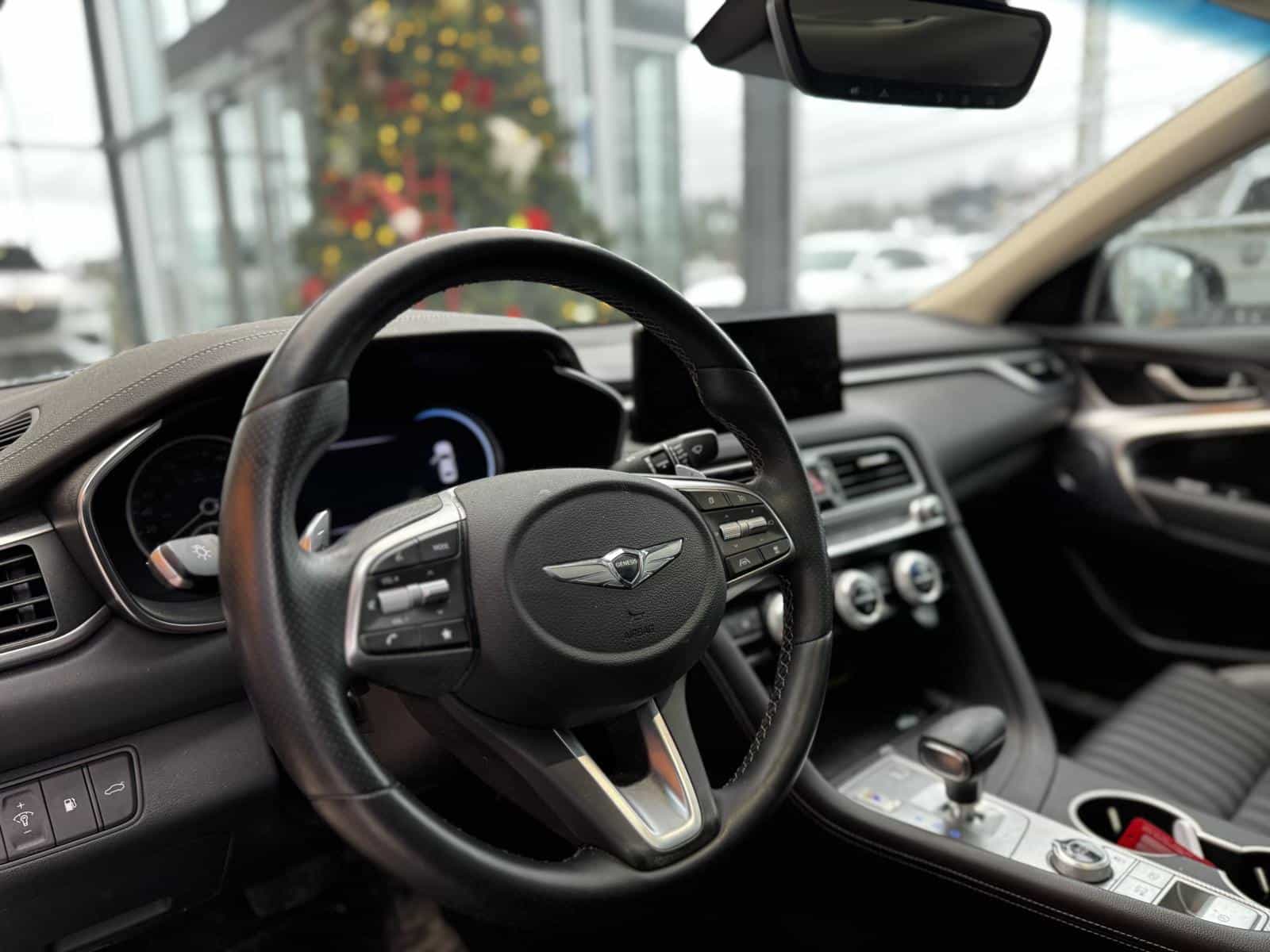 2023 Genesis G70 Advanced 2.0T - Image 15