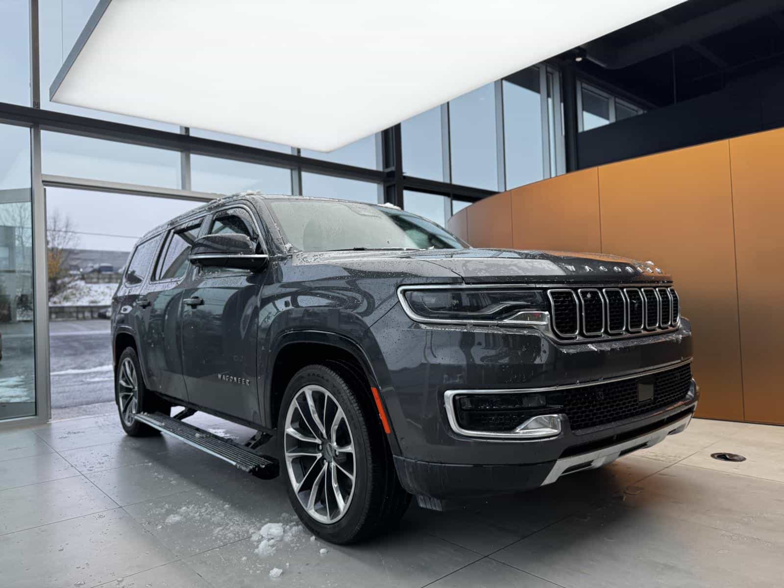 2022 Jeep Wagoneer Series III - Image 1