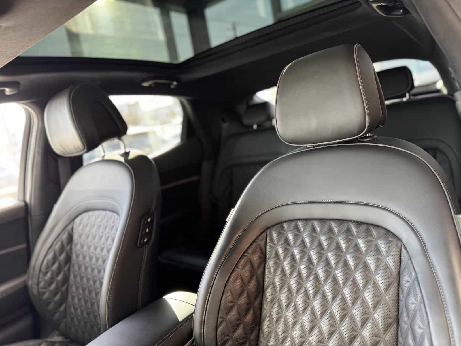 2023 Genesis GV60 Advanced - Image 14