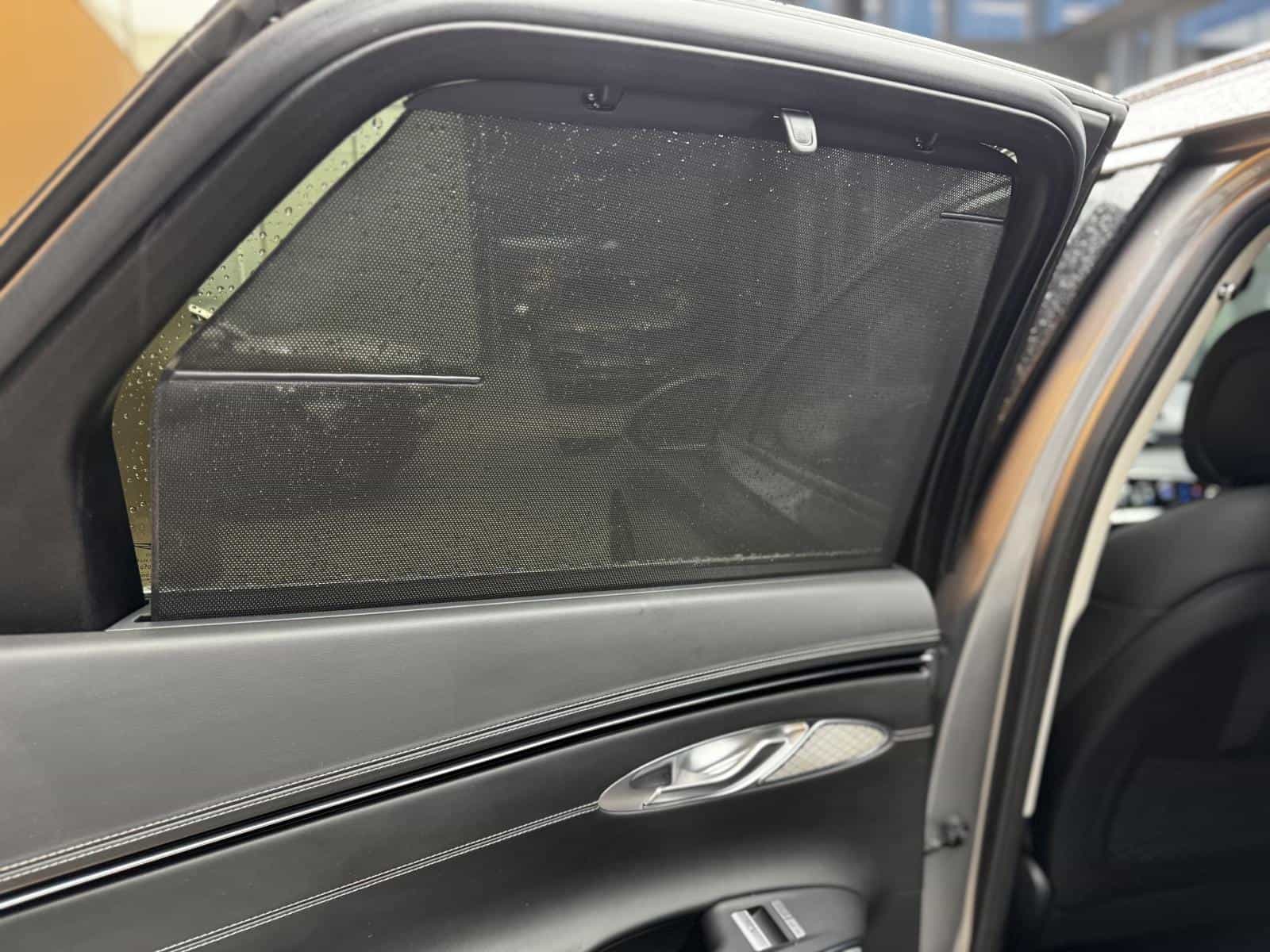 2023 Genesis GV70 2.5T Advanced Plus - Image 10
