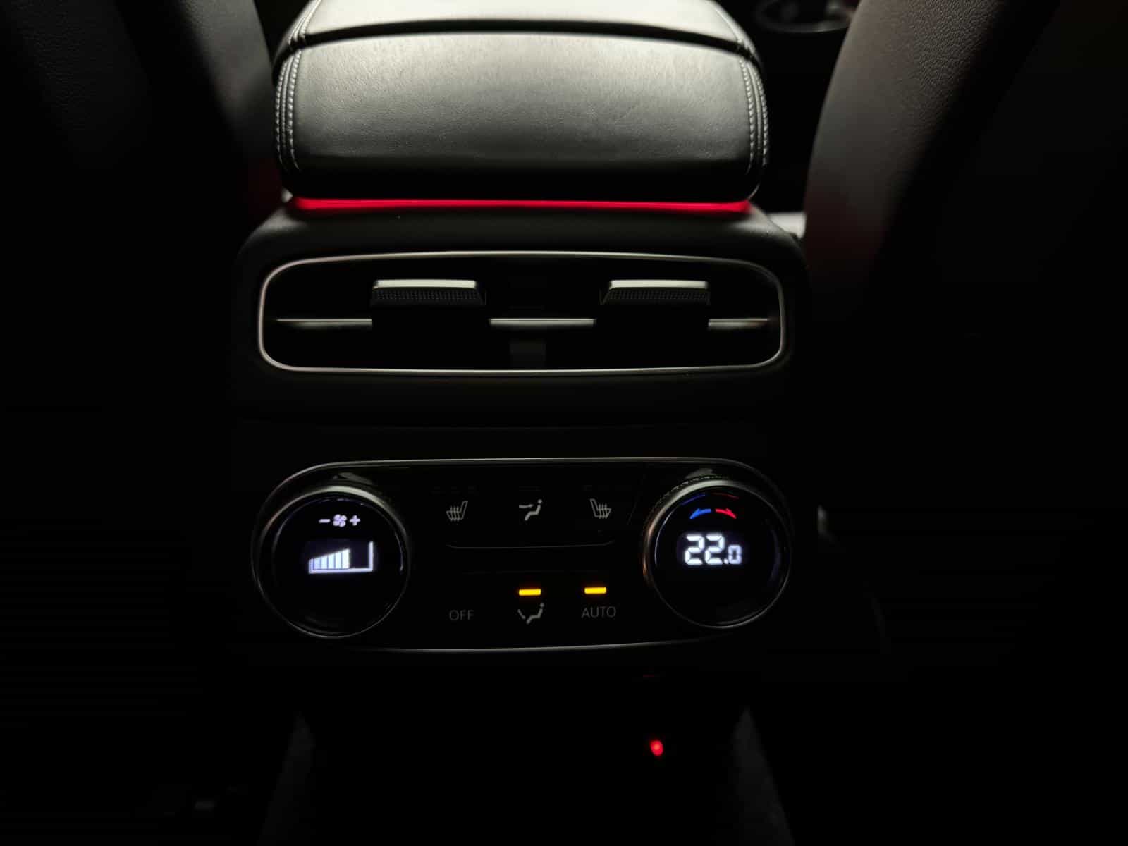 2023 Genesis GV70 2.5T Advanced Plus - Image 12