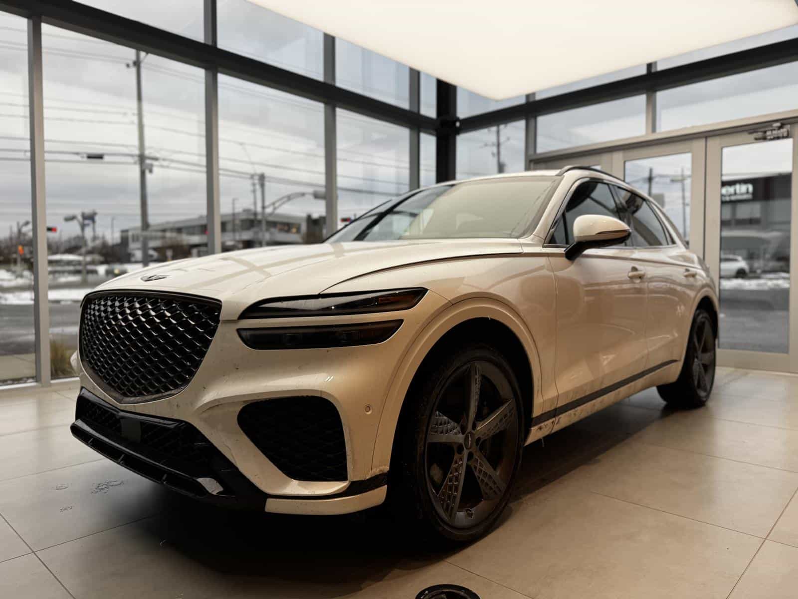 2022 Genesis GV70 Sport Plus 3.5T - Image 4