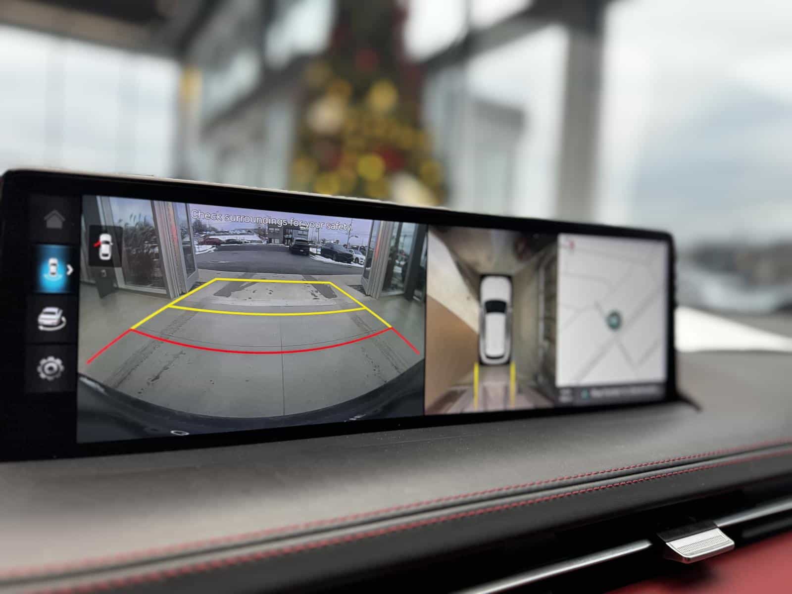 2022 Genesis GV70 Prestige 2.5T - Image 18