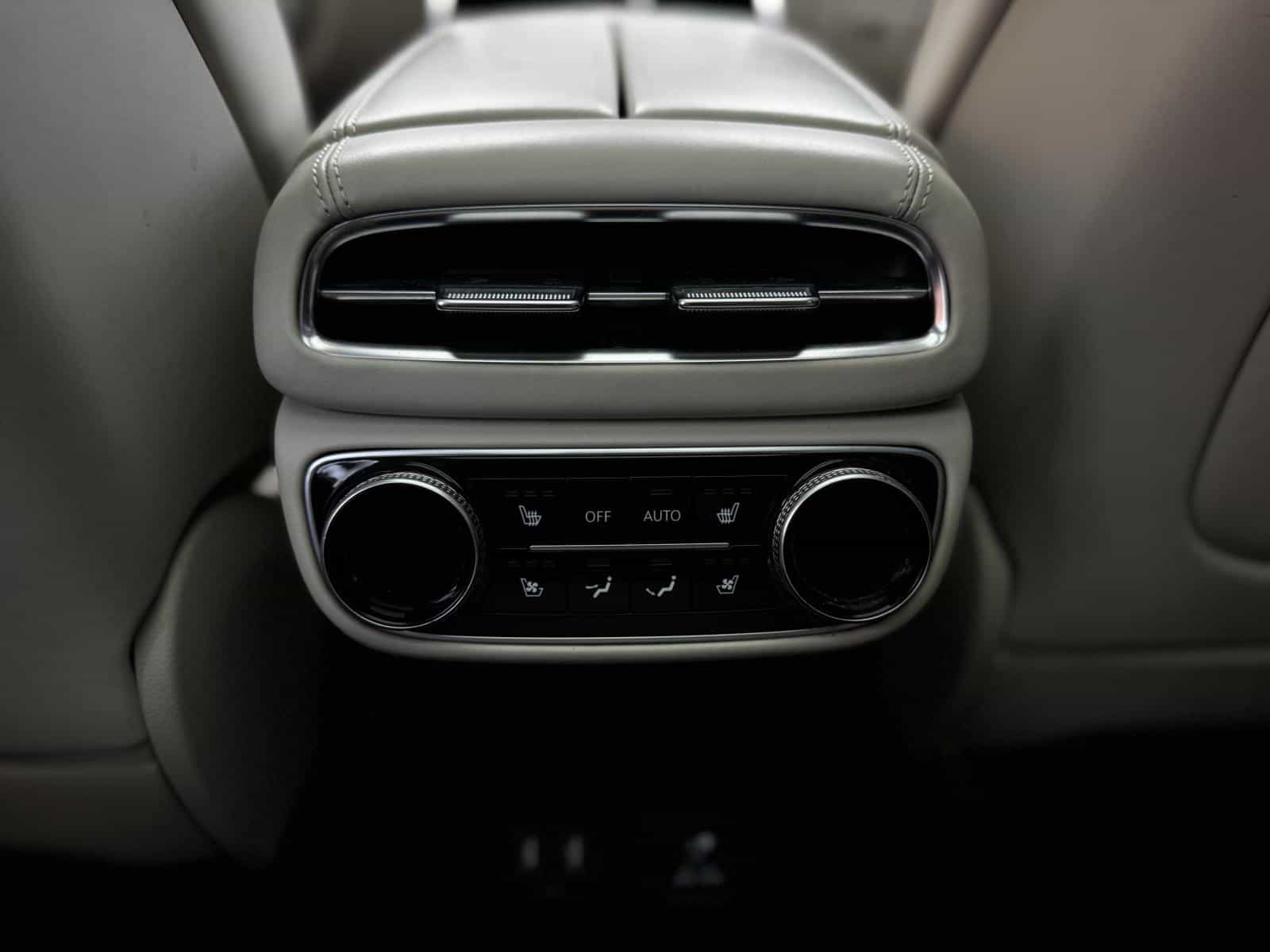 2021 Genesis GV80 Prestige 3.5T - Image 12