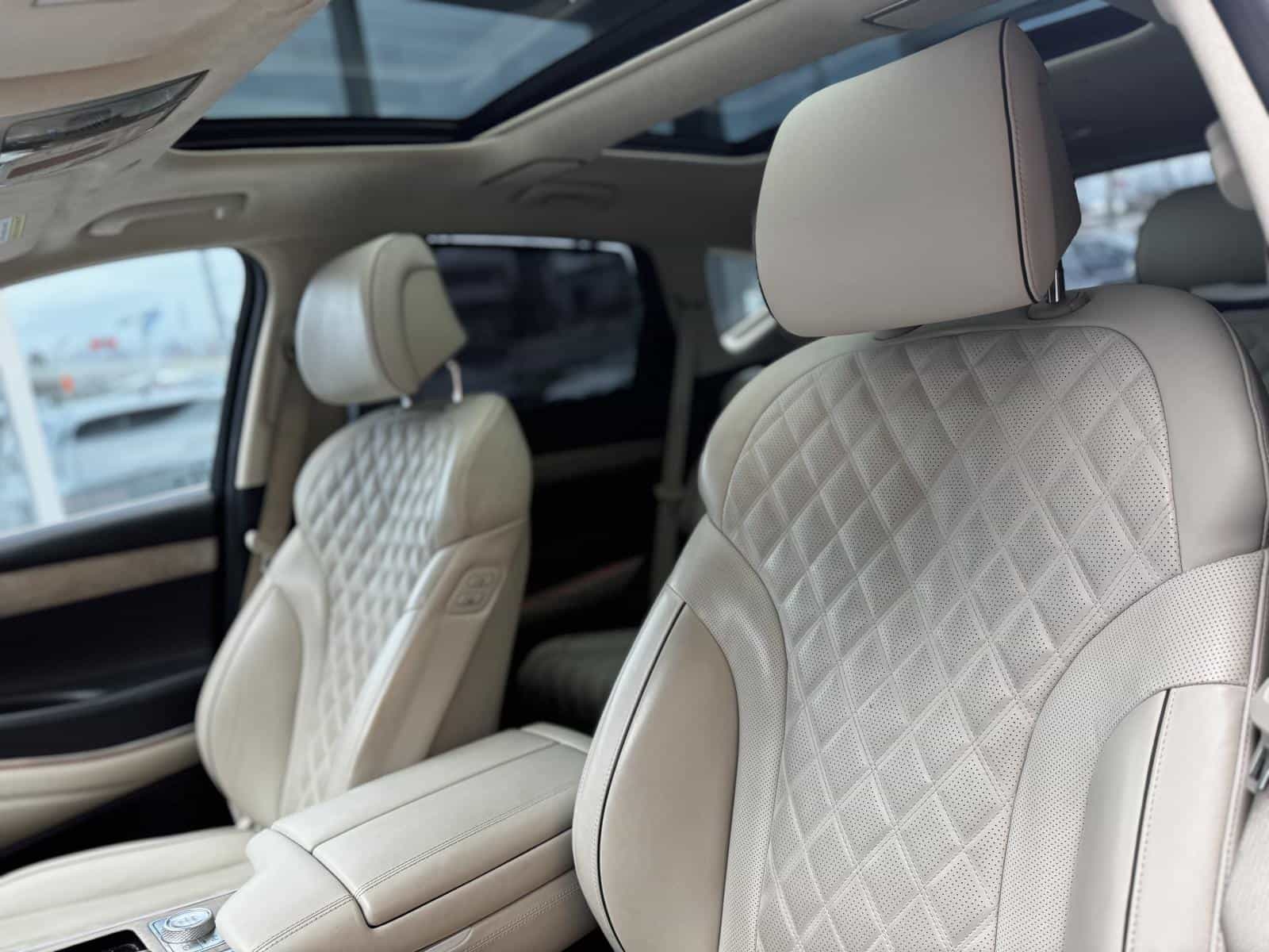 2021 Genesis GV80 Prestige 3.5T - Image 16