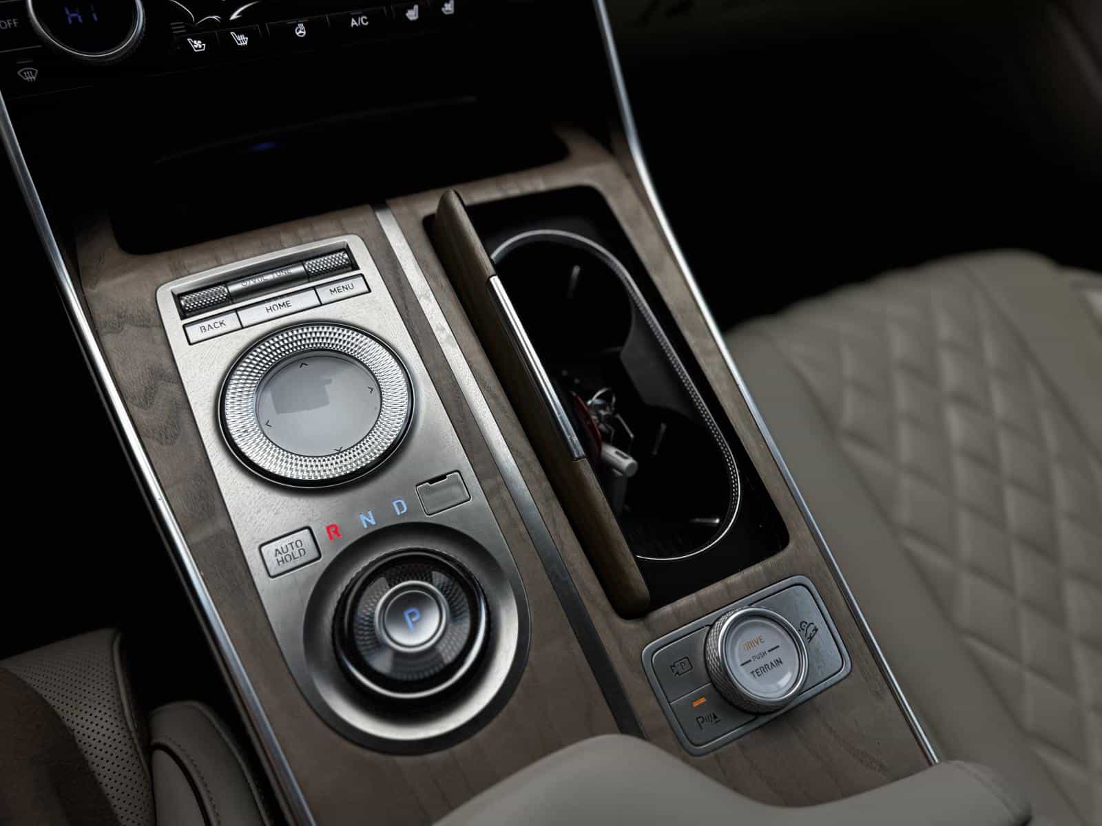 2021 Genesis GV80 Prestige 3.5T - Image 23