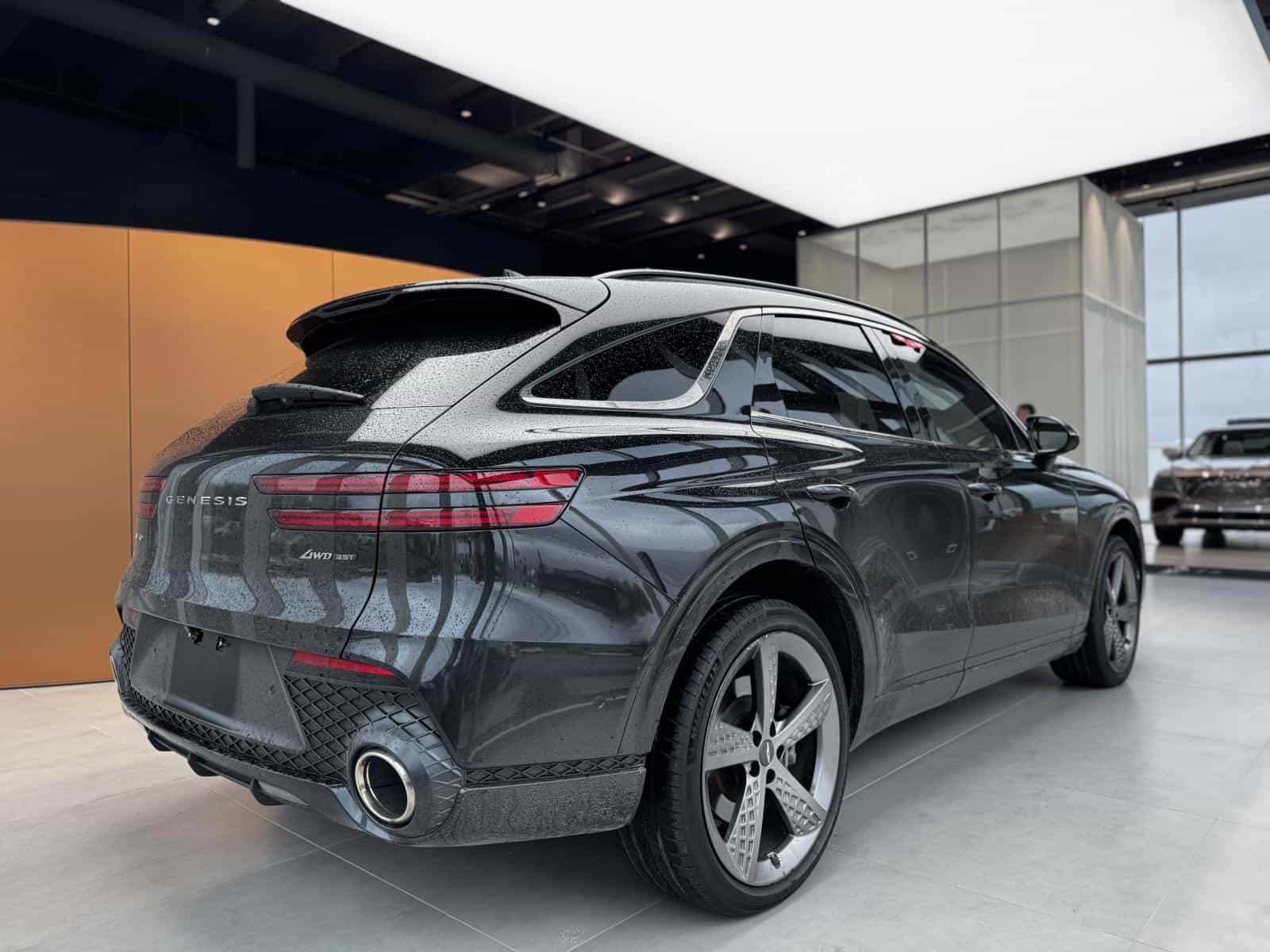 2022 Genesis GV70 Sport Plus 3.5T - Image 8