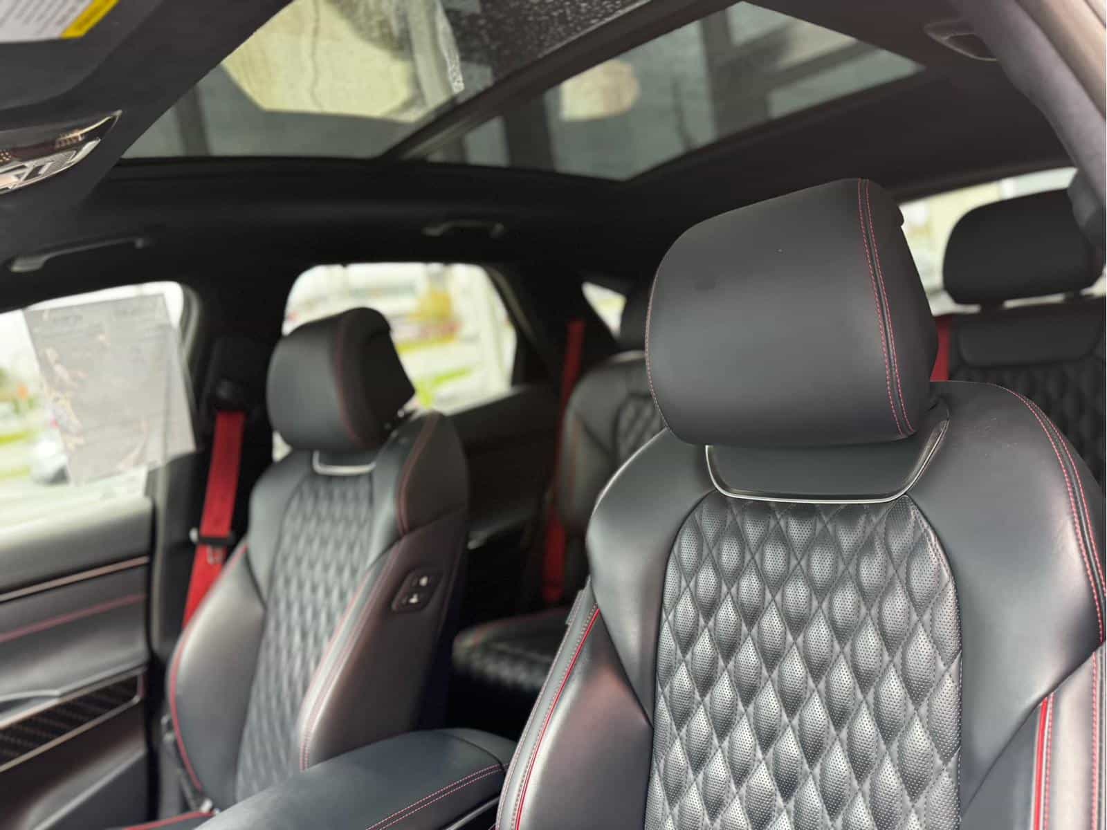 2022 Genesis GV70 Sport Plus 3.5T - Image 15