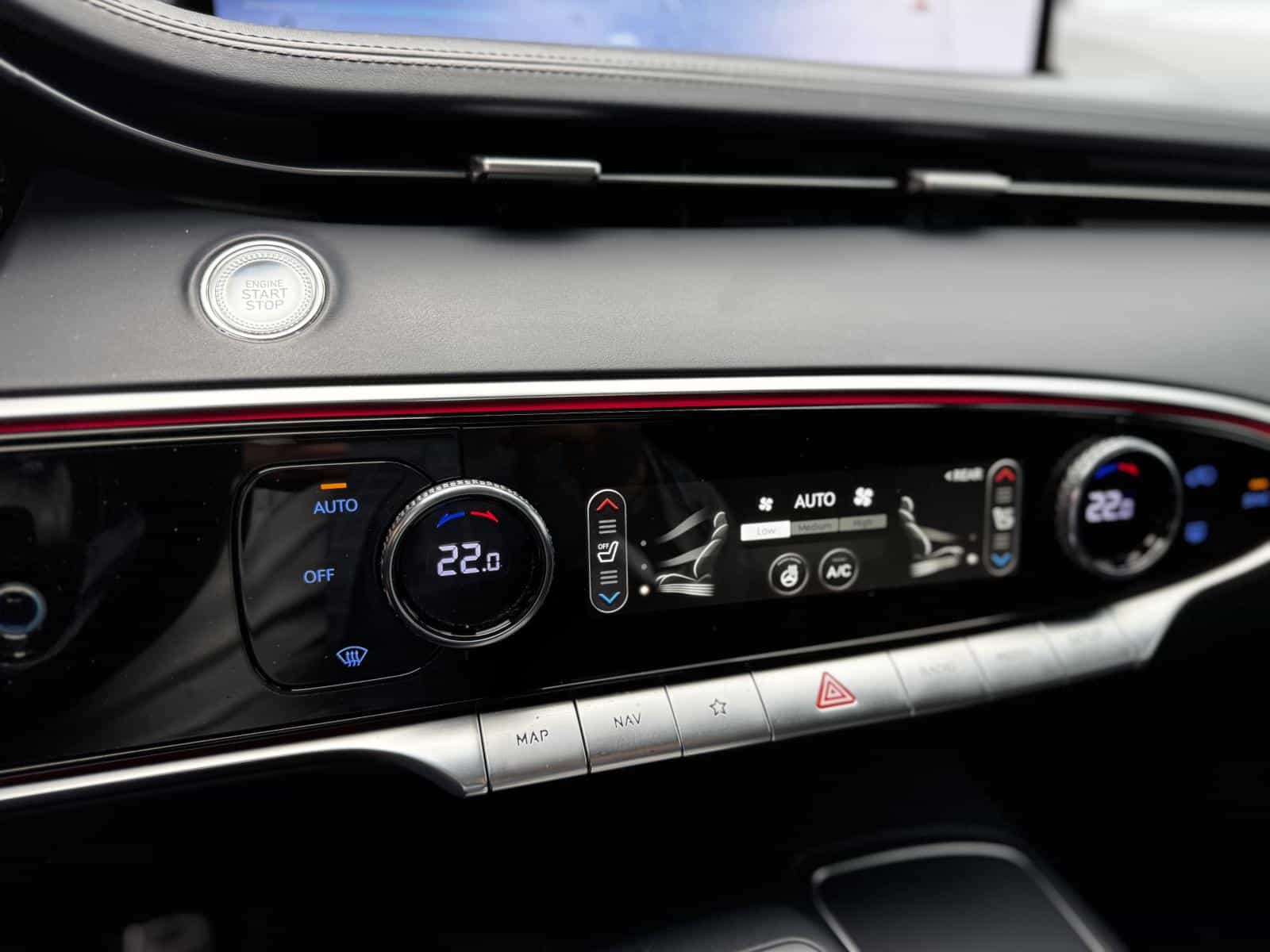 2022 Genesis GV70 Sport Plus 3.5T - Image 21