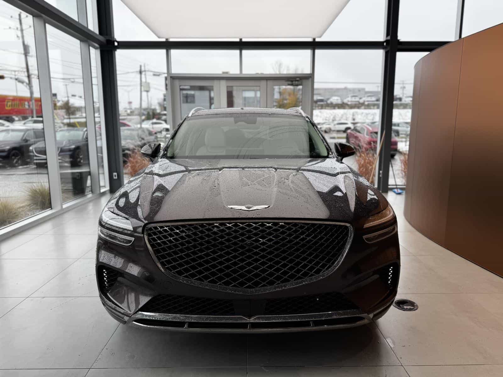 2022 Genesis GV70 Advanced Plus 2.5T - Image 3