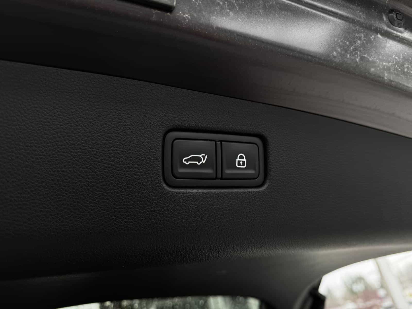 2022 Genesis GV70 Advanced Plus 2.5T - Image 10