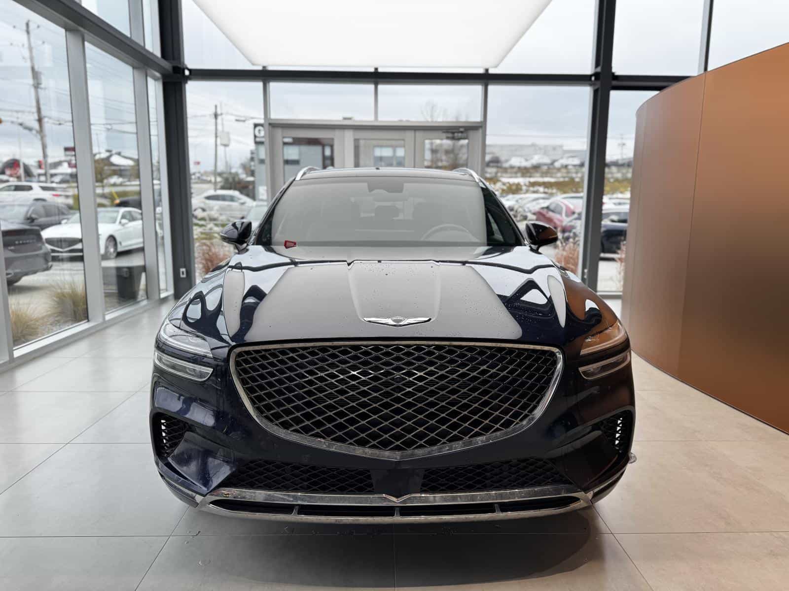 2025 Genesis GV70 Advanced Plus 2.5T - Image 3