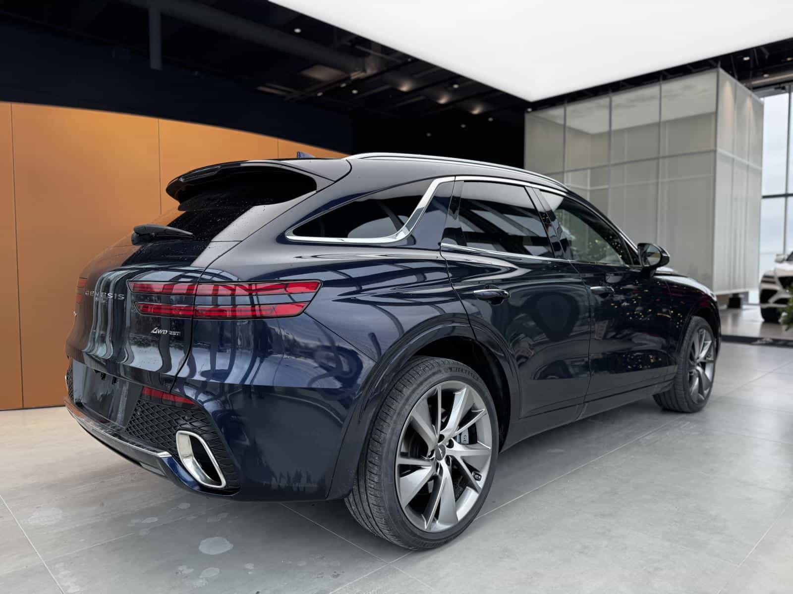 2025 Genesis GV70 Advanced Plus 2.5T - Image 8