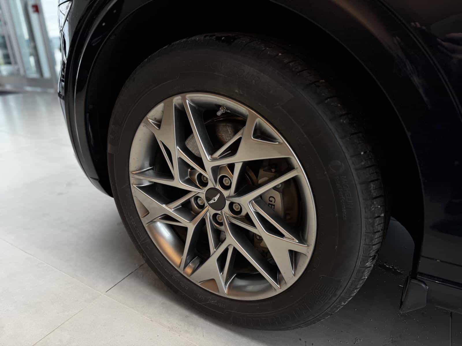 2025 Genesis GV70 Advanced 2.5T - Image 5