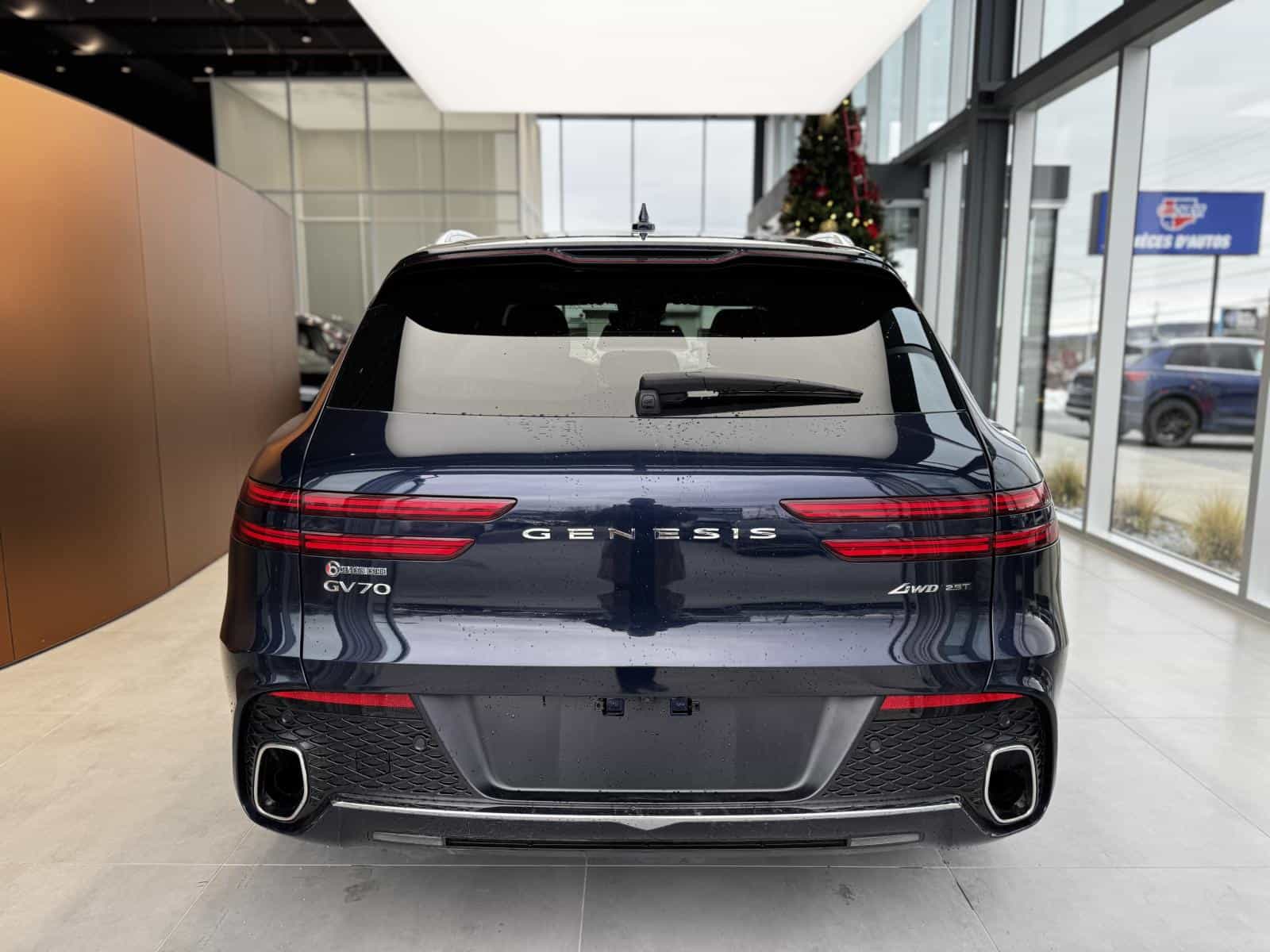 2025 Genesis GV70 Advanced 2.5T - Image 7